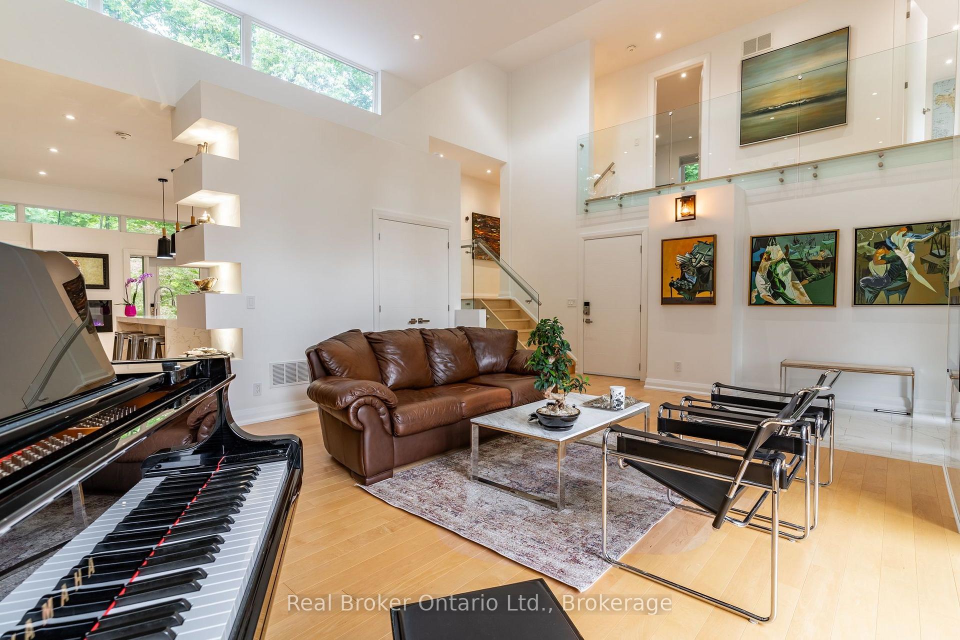 Photo 5 of 5071 Spruce Avenue, Burlington, Appleby — HOMEH