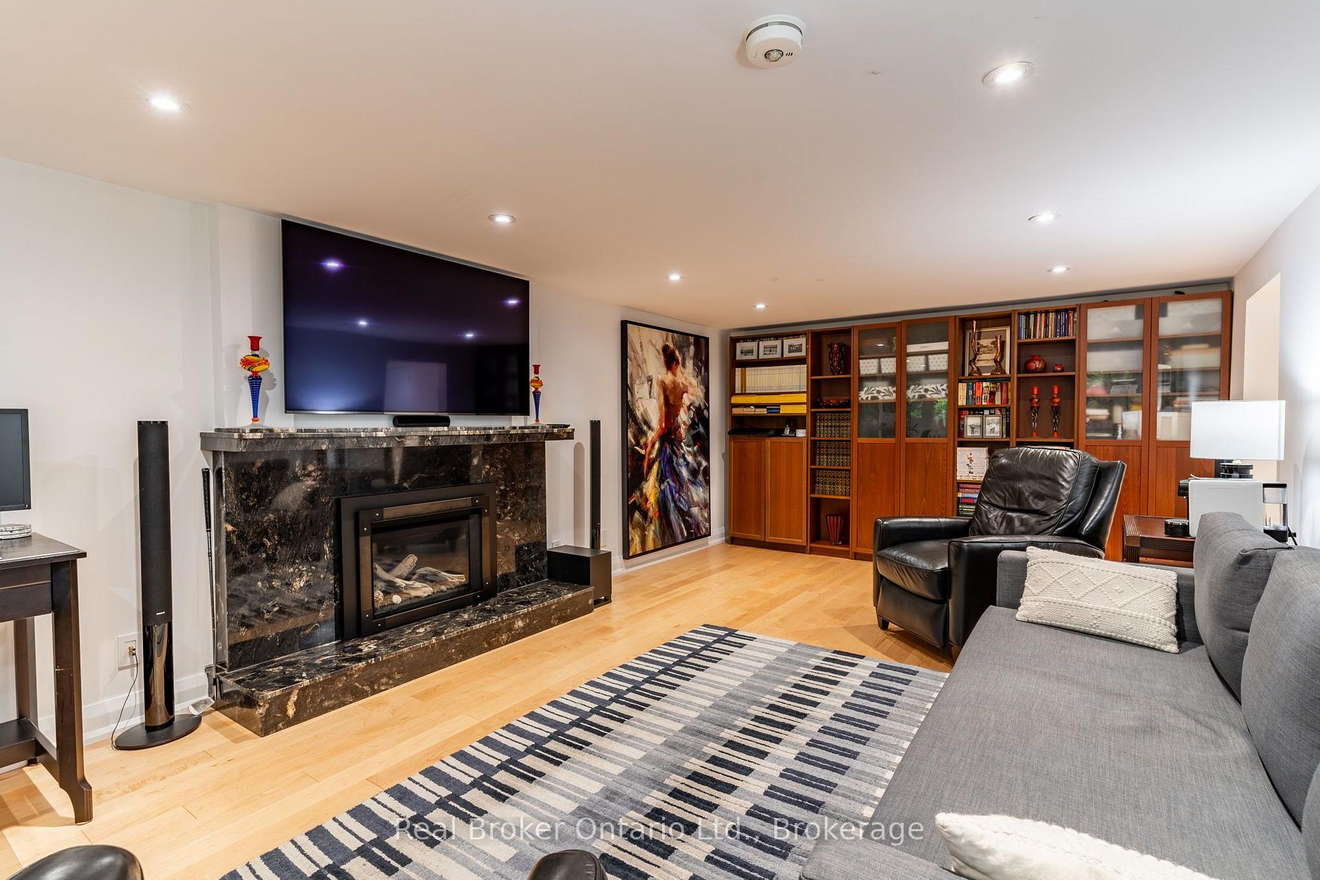 Photo 17 of 5071 Spruce Avenue, Burlington, Appleby — HOMEH