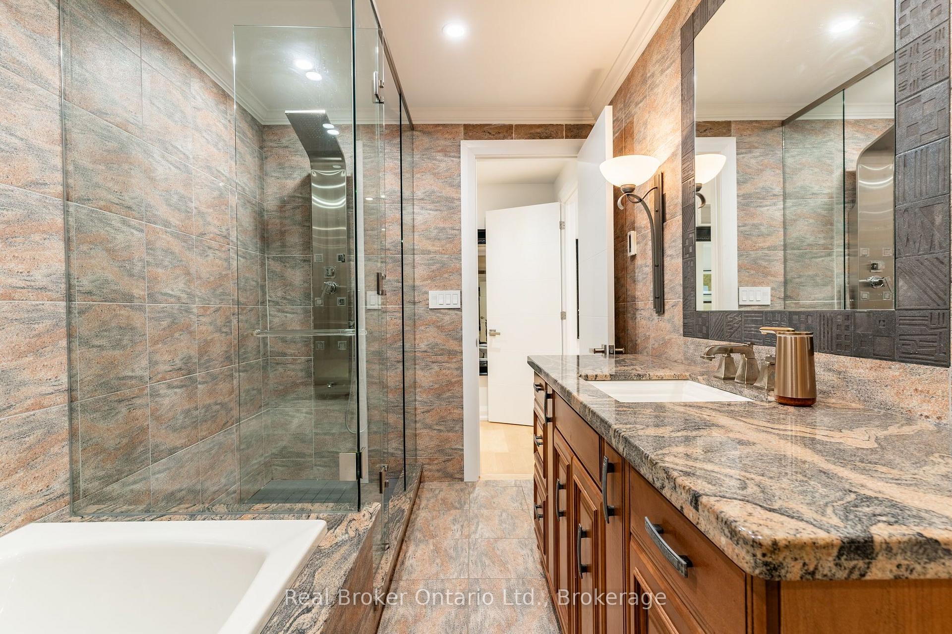 Photo 19 of 5071 Spruce Avenue, Burlington, Appleby — HOMEH