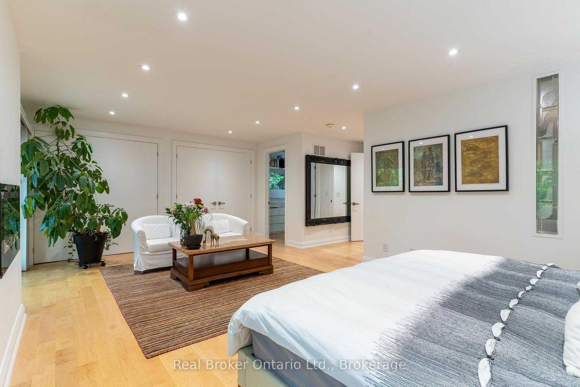 Photo 23 of 5071 Spruce Avenue, Burlington, Appleby — HOMEH