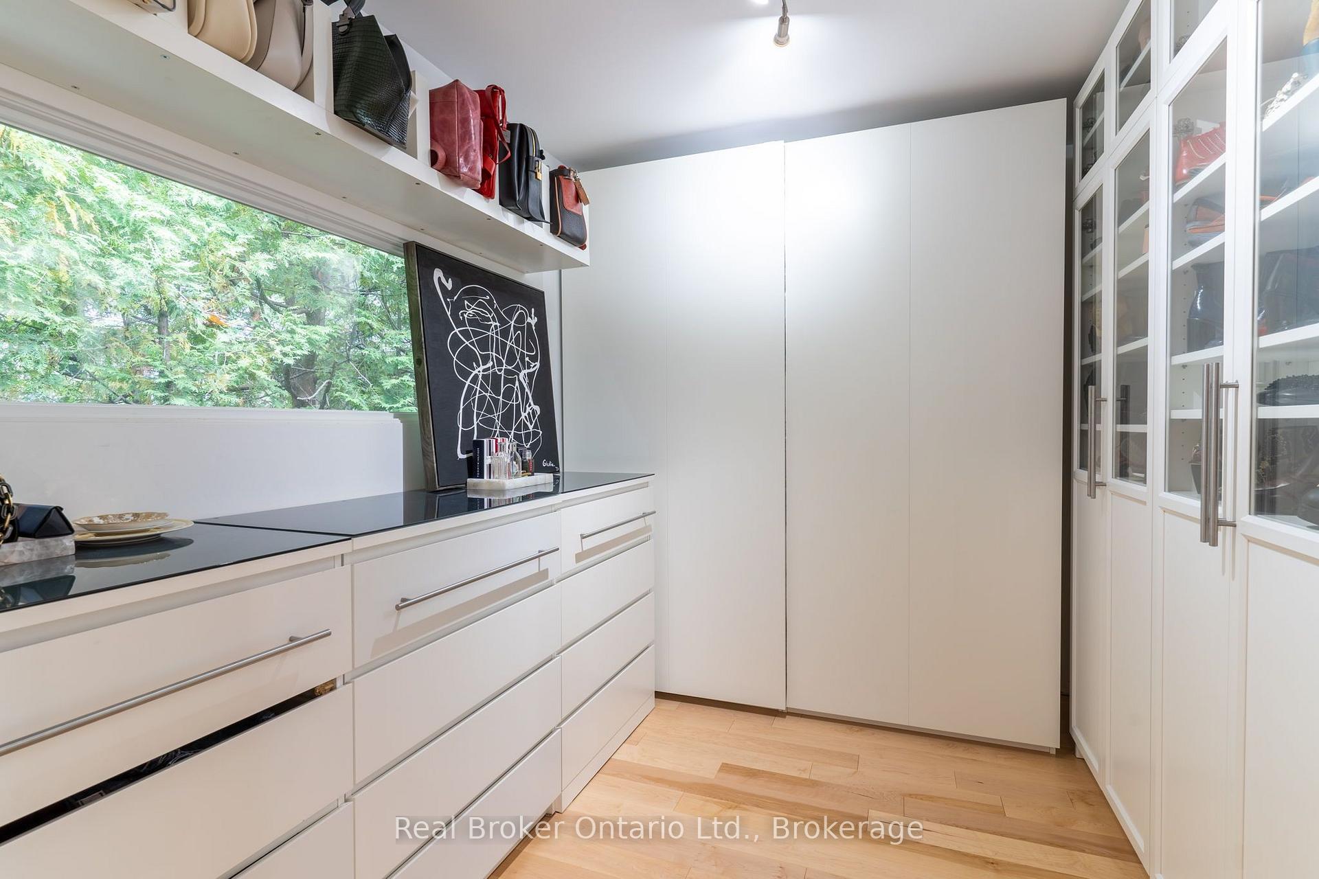 Photo 25 of 5071 Spruce Avenue, Burlington, Appleby — HOMEH