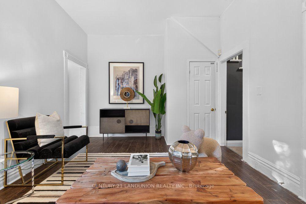 Photo 12 of 469 Richmond Street E, Toronto, Moss Park — HOMEH