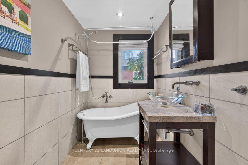 Photo 24 of 469 Richmond Street E, Toronto, Moss Park — HOMEH