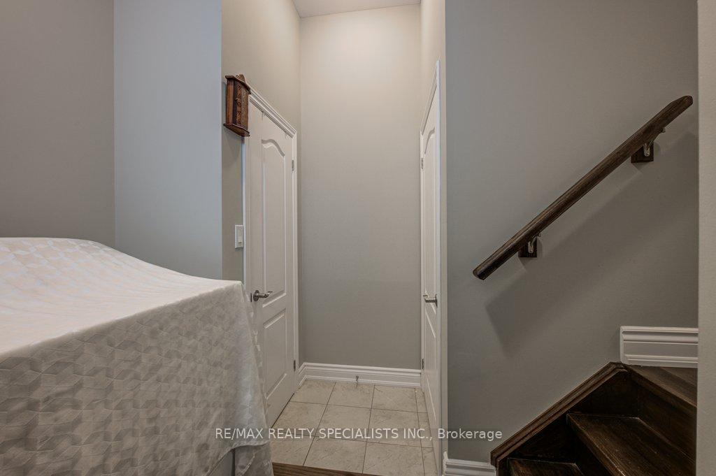 Photo 10 of 36 Weatherall Avenue, Cambridge, Preston Heights — HOMEH