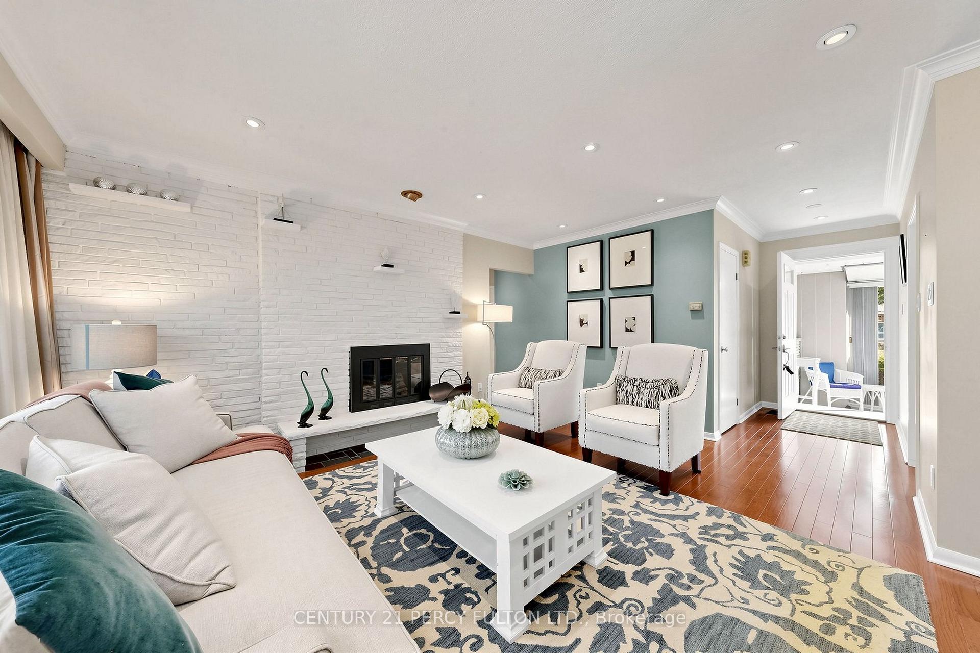 Photo 10 of 8 Wallbridge Court, North York, Willowdale West — HOMEH
