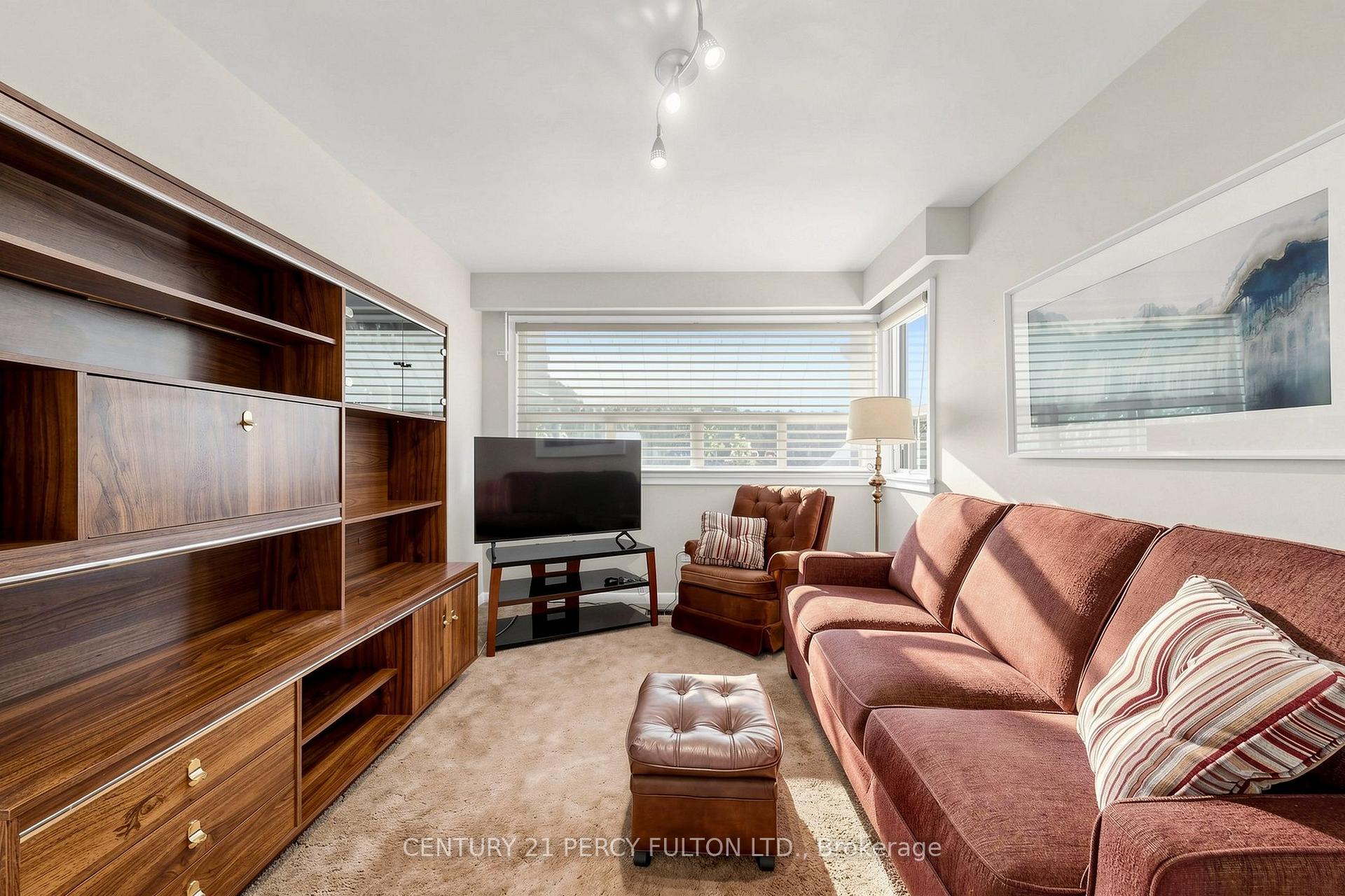 Photo 18 of 8 Wallbridge Court, North York, Willowdale West — HOMEH