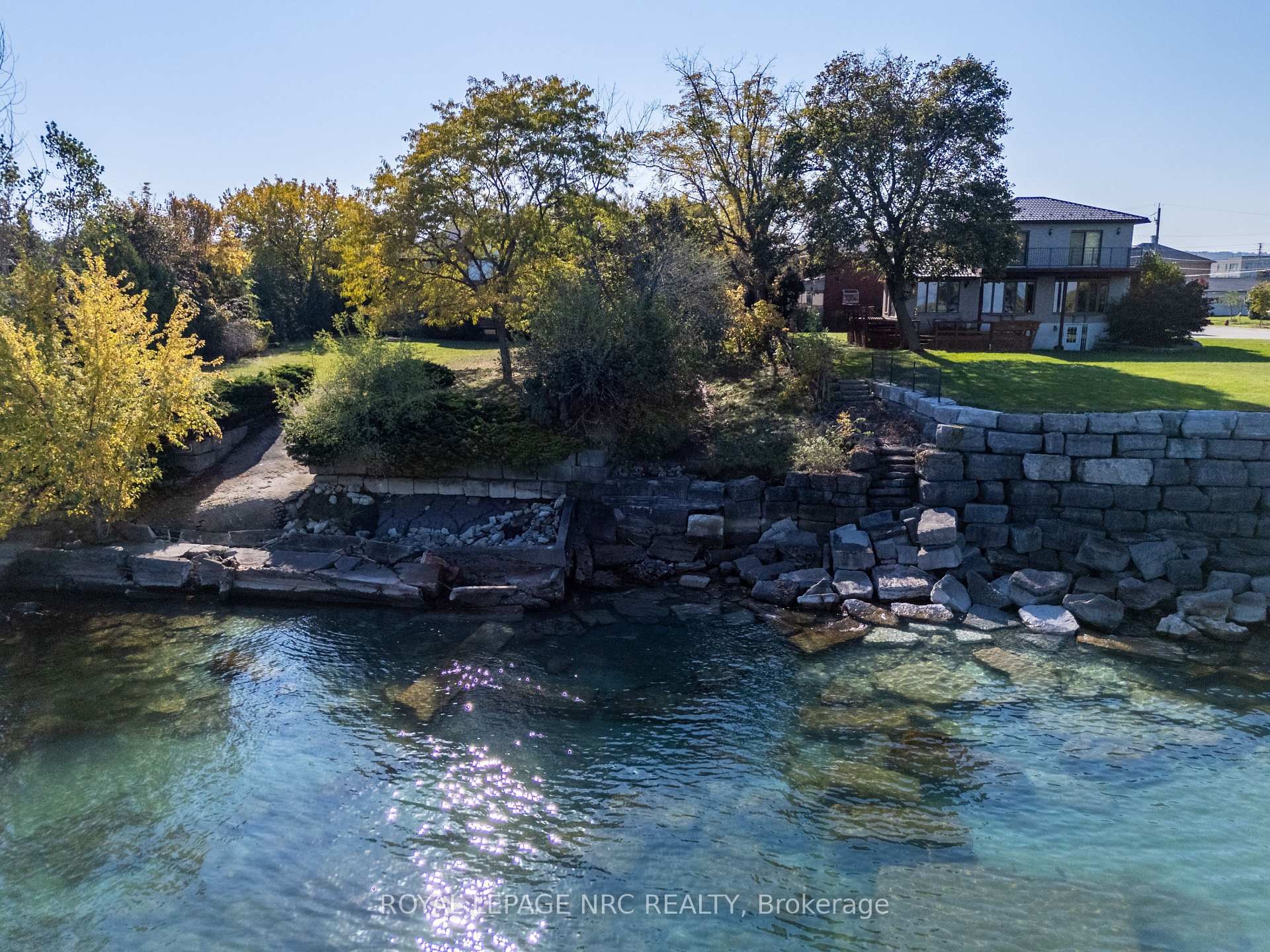 Photo 40 of 1023 North Service Road, Hamilton, Lakeshore — HOMEH