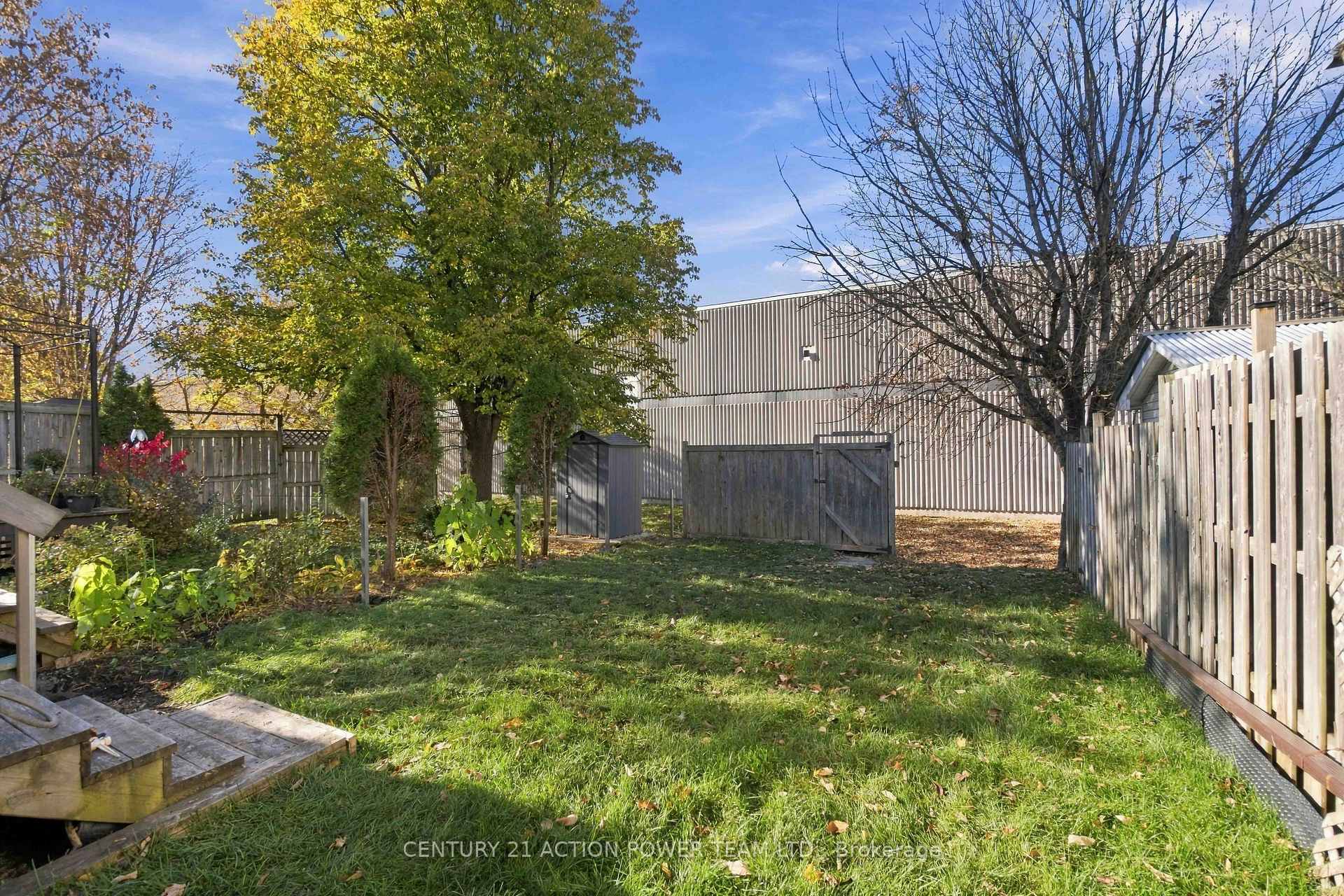 Photo 43 of 605 Latour Crescent, Ottawa, Fallingbrook/Gardenway South — HOMEH