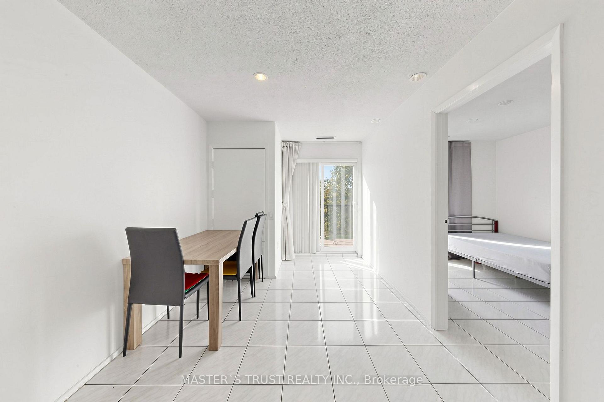 Photo 8 of Unit 229, 165 Cherokee Boulevard, North York, Pleasant View — HOMEH