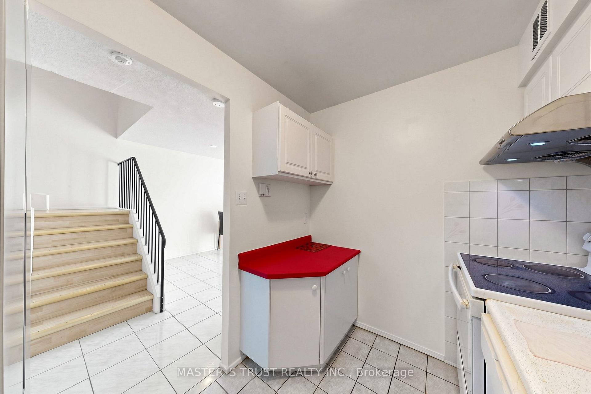 Photo 15 of Unit 229, 165 Cherokee Boulevard, North York, Pleasant View — HOMEH