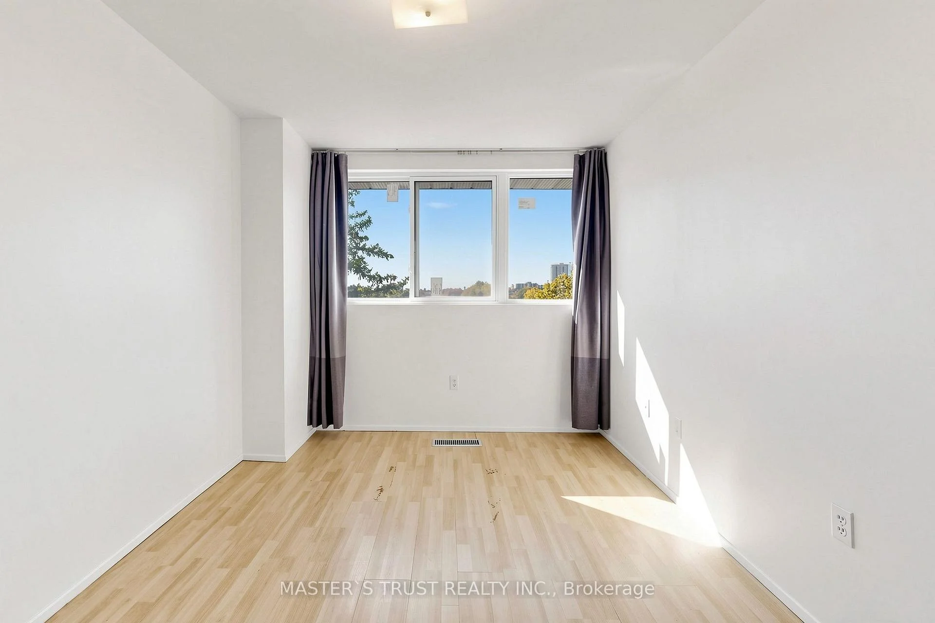 Photo 61 of Unit 229, 165 Cherokee Boulevard, North York, Pleasant View — HOMEH