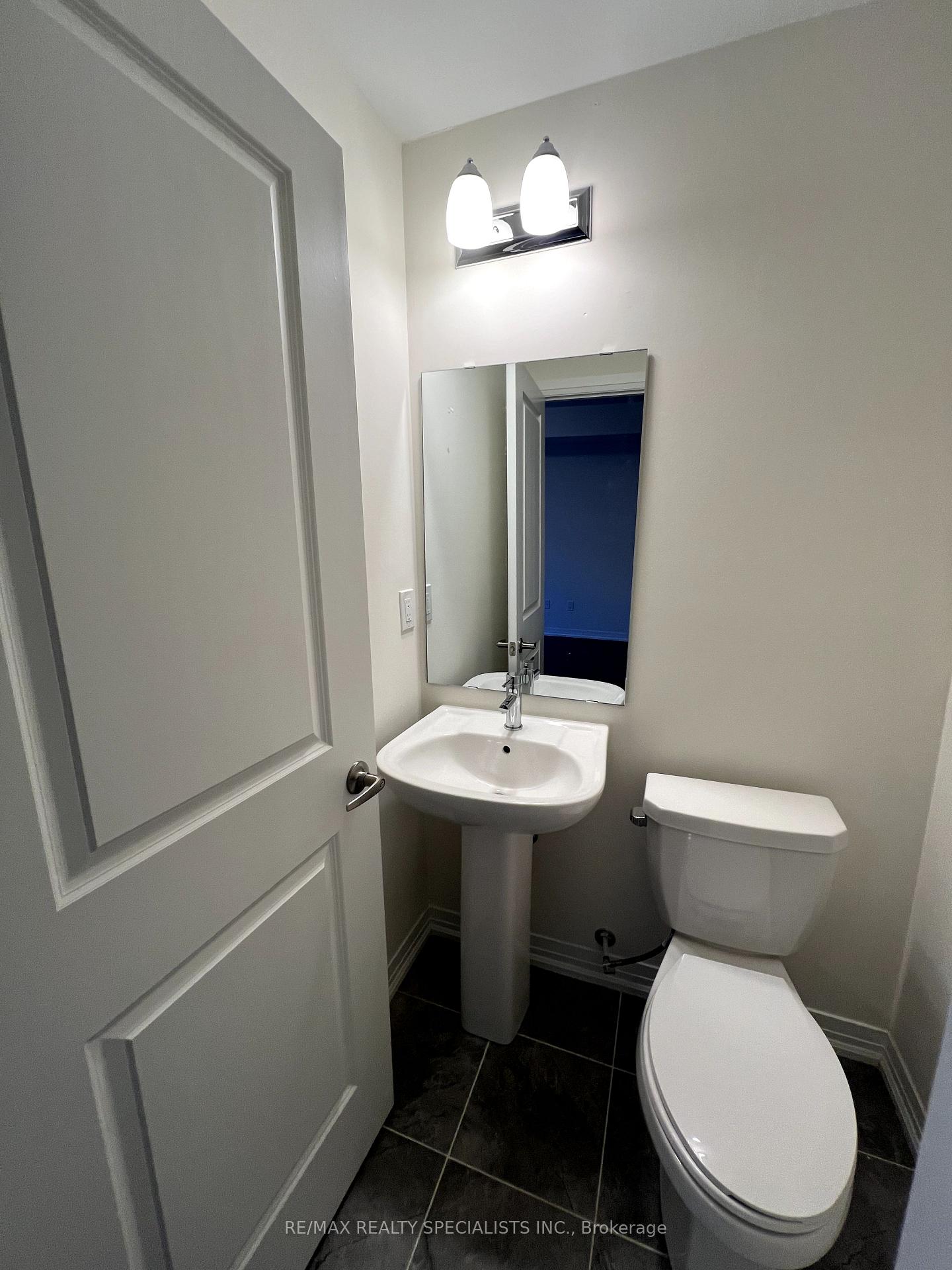 Photo 12 of Unit 9, 155 Tapscott Road, Scarborough, Malvern — HOMEH