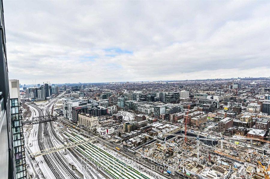 Photo 18 of Unit 4801, 25 Telegram Mews, Toronto, Waterfront Communities — HOMEH