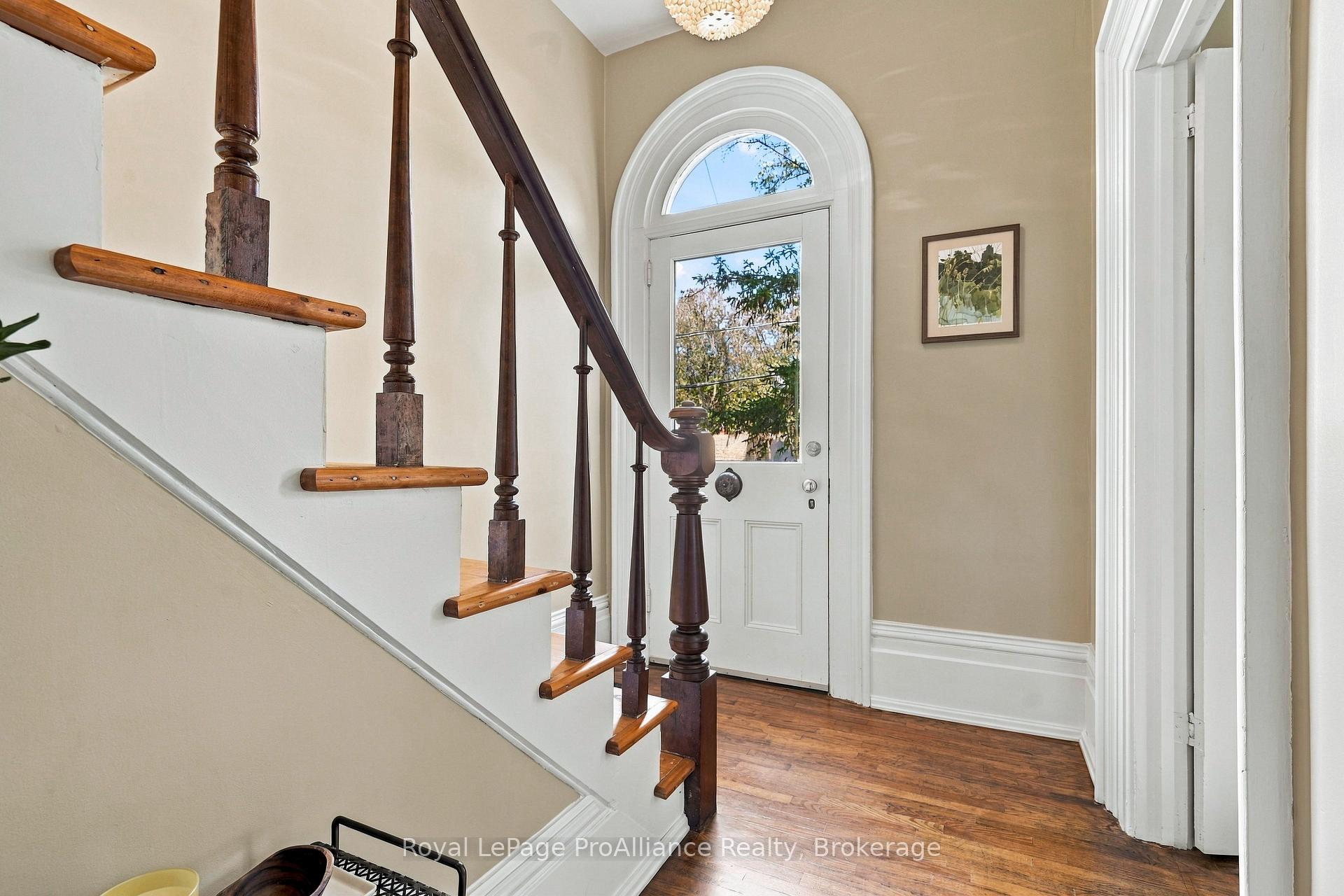 Photo 6 of 87 Bloomfield Main Street, Prince Edward County, Bloomfield Ward — HOMEH