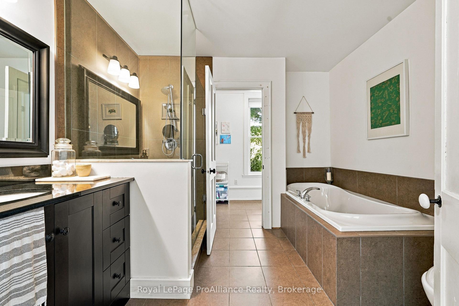 Photo 18 of 87 Bloomfield Main Street, Prince Edward County, Bloomfield Ward — HOMEH