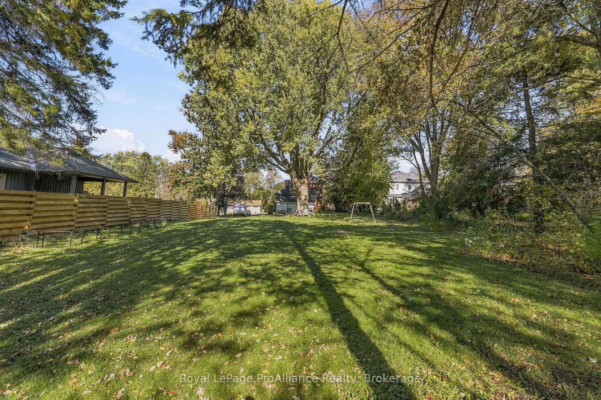 Photo 35 of 87 Bloomfield Main Street, Prince Edward County, Bloomfield Ward — HOMEH