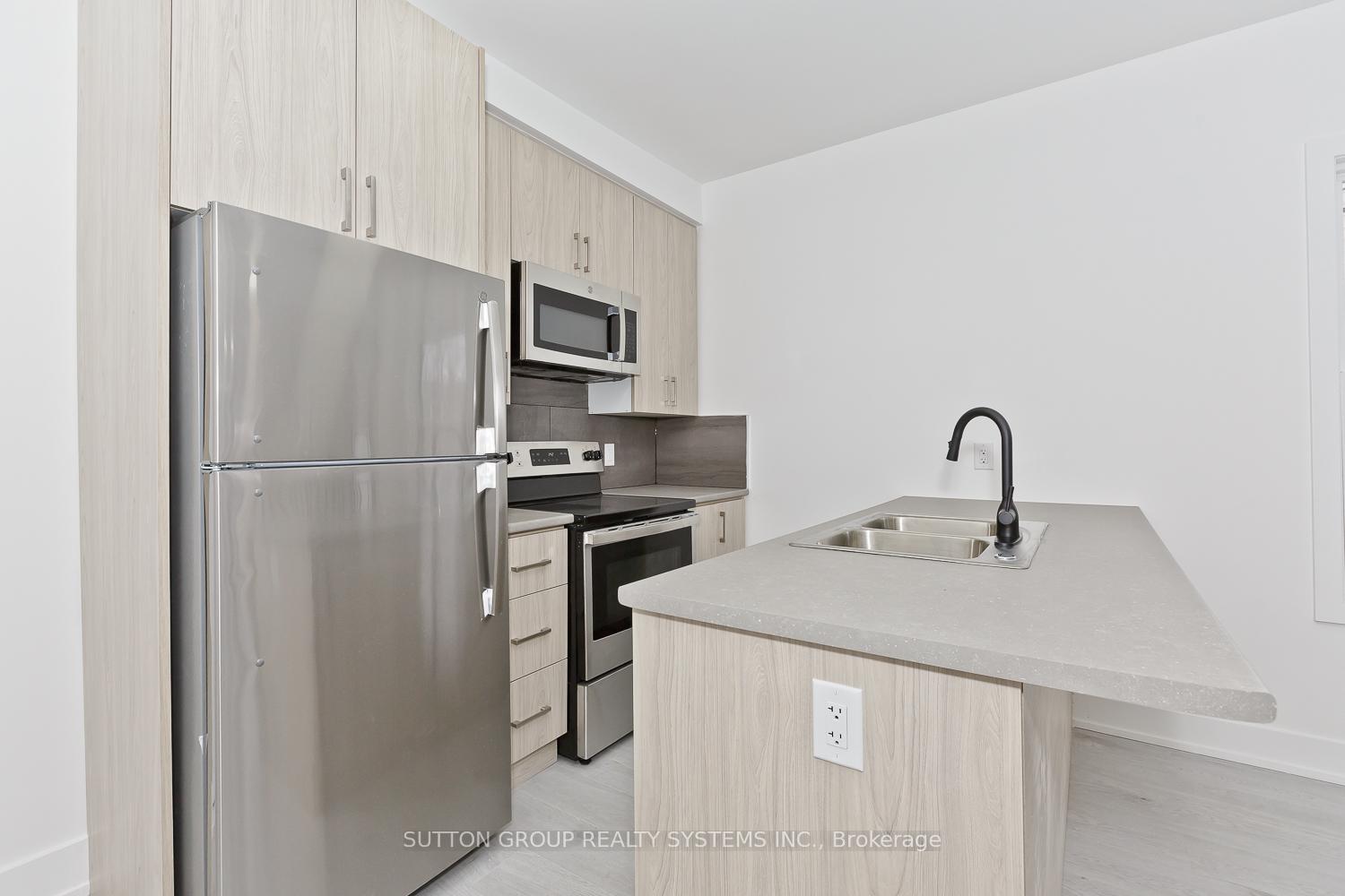 Photo 4 of 78 Albert Street, St. Catharines, Downtown — HOMEH