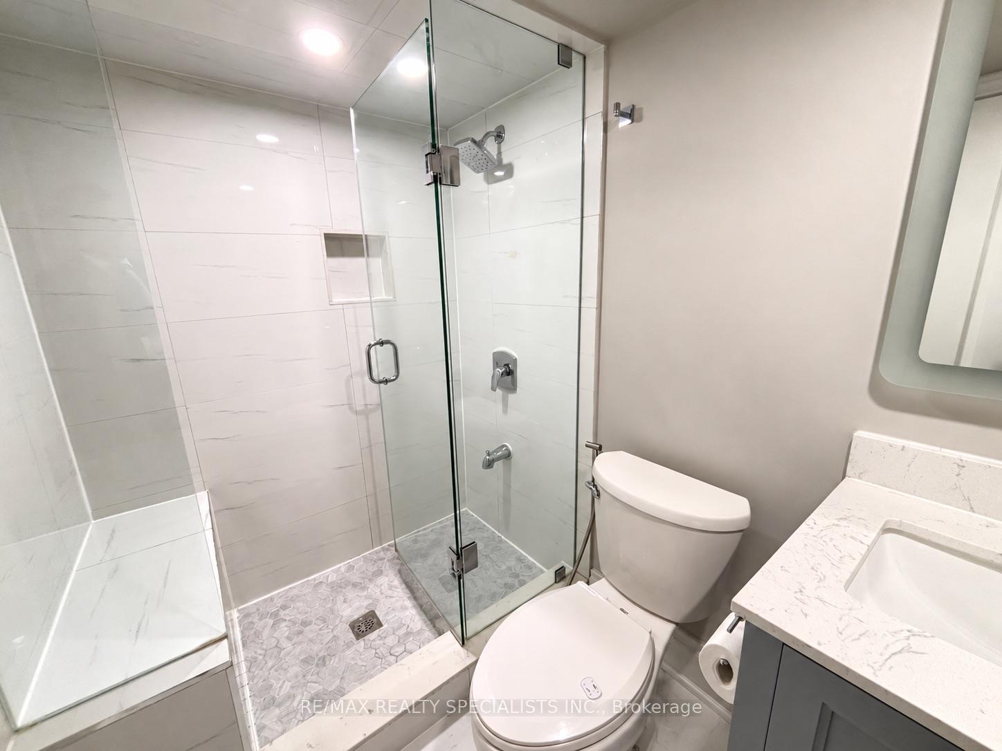 Photo 14 of Unit Upper, 1061 Clark Boulevard, Milton, Beaty — HOMEH