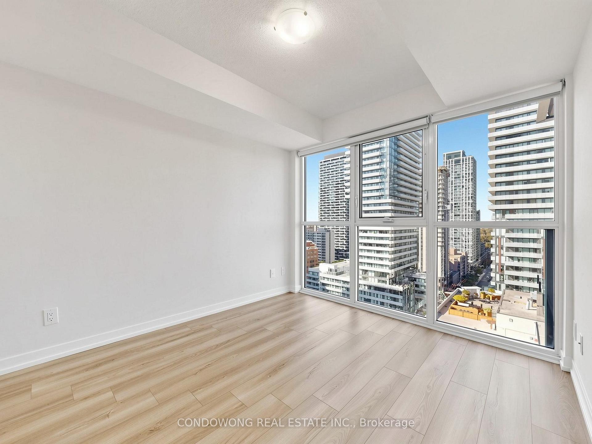 Photo 5 of Unit 1803, 125 Redpath Avenue, Toronto, Mount Pleasant West — HOMEH