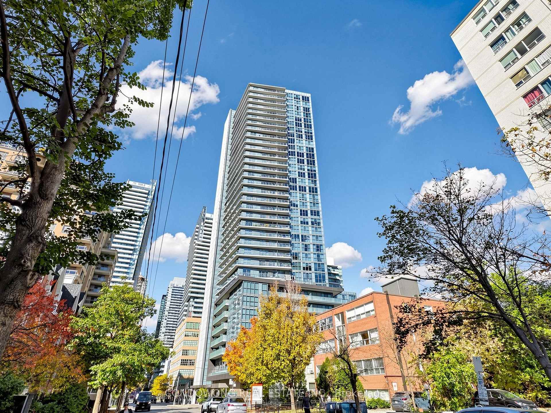 Photo 13 of Unit 1803, 125 Redpath Avenue, Toronto, Mount Pleasant West — HOMEH