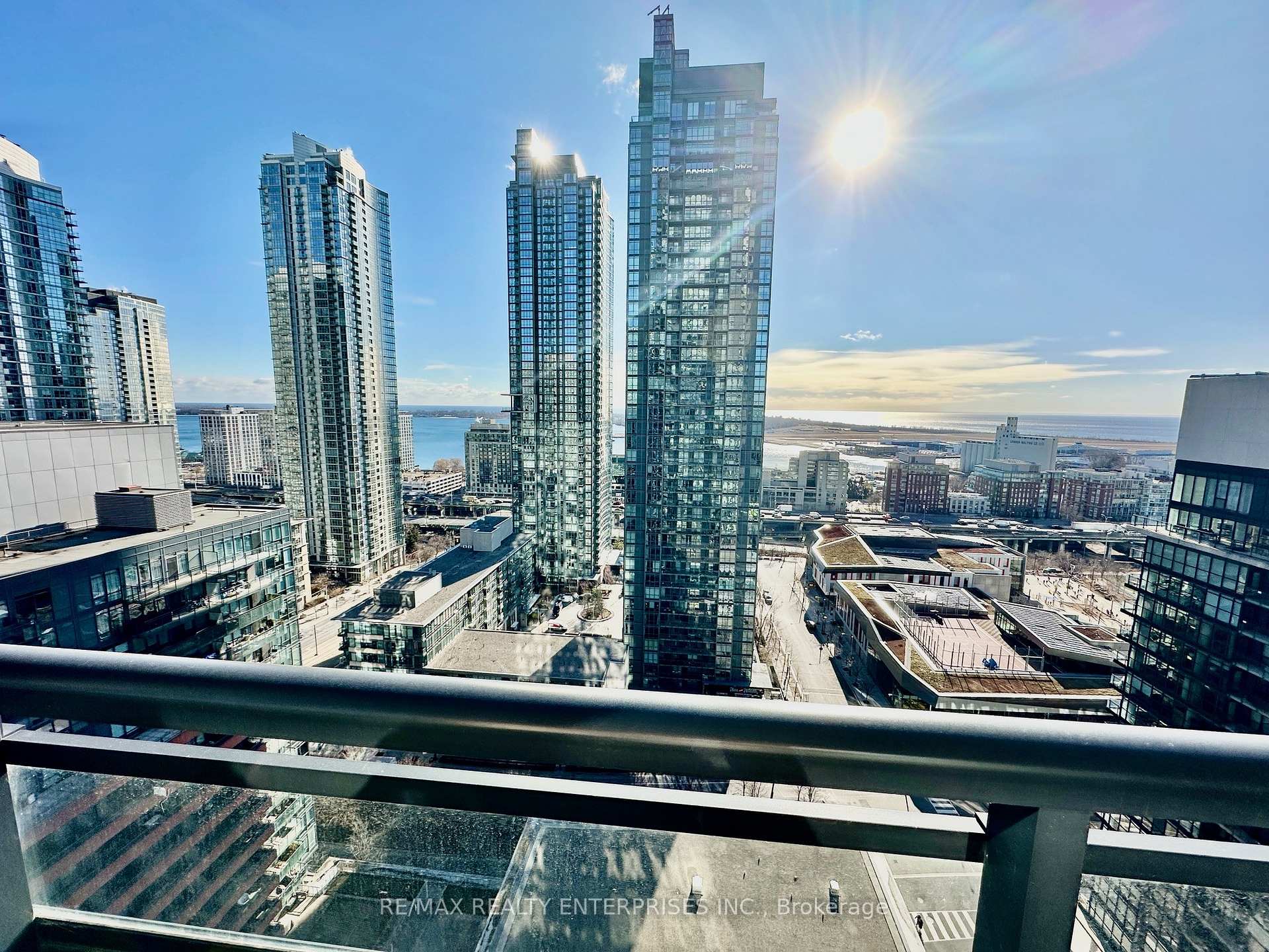 Photo 4 of Unit 2507, 25 Telegram Mews, Toronto, Waterfront Communities — HOMEH