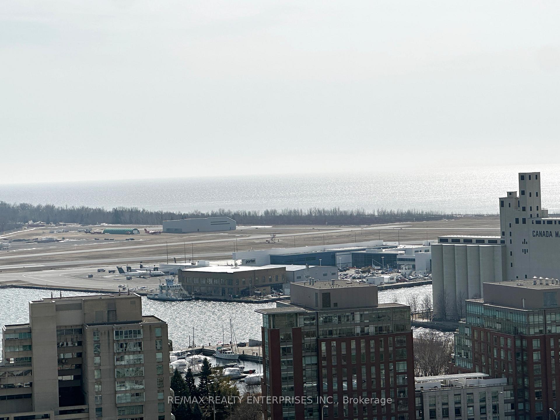 Photo 11 of Unit 2507, 25 Telegram Mews, Toronto, Waterfront Communities — HOMEH