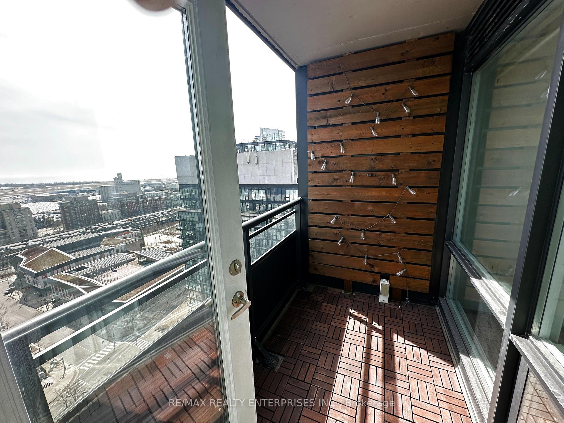 Photo 12 of Unit 2507, 25 Telegram Mews, Toronto, Waterfront Communities — HOMEH