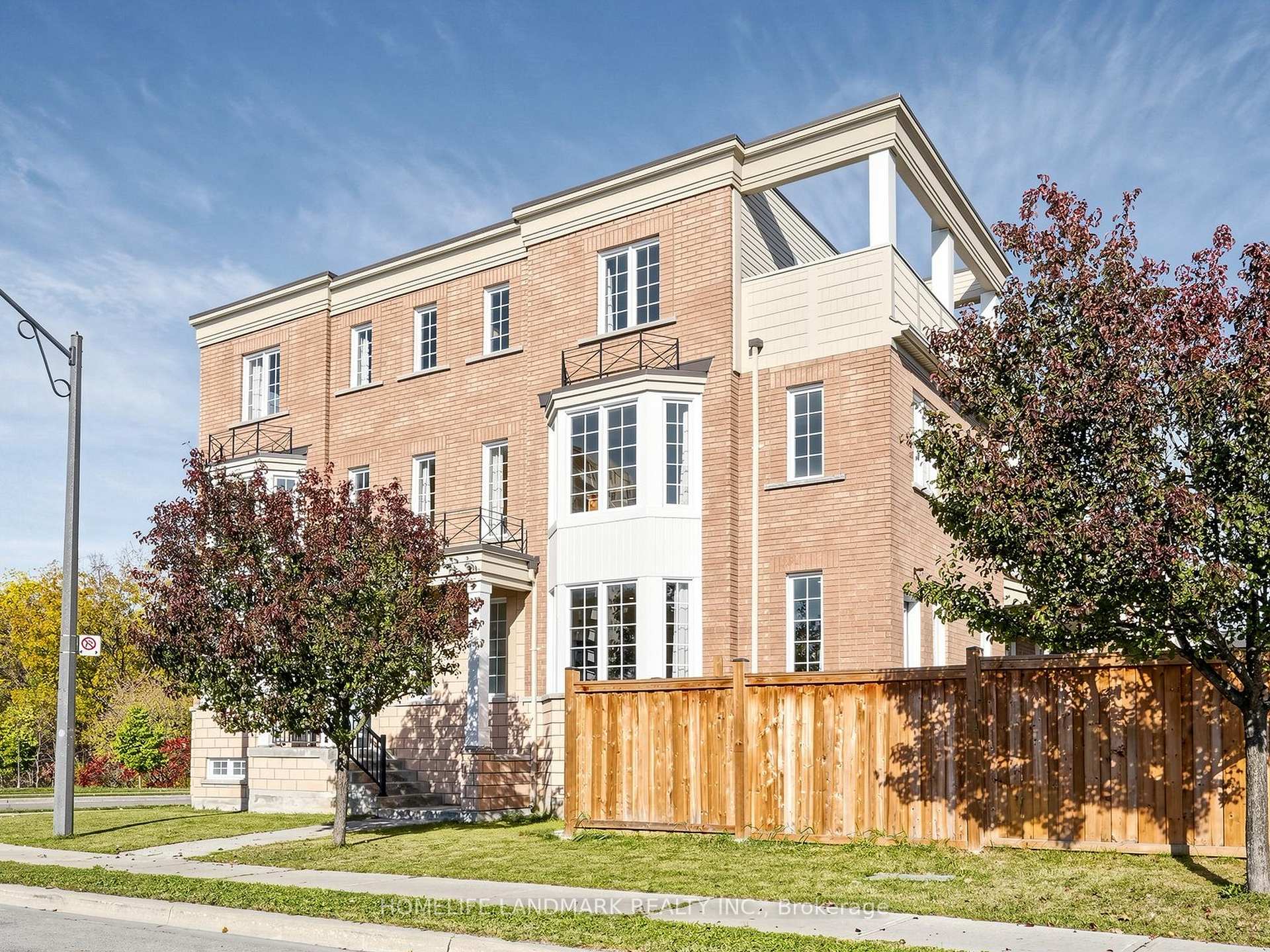 Photo 2 of 60 Delabo Drive, North York, York University Heights — HOMEH
