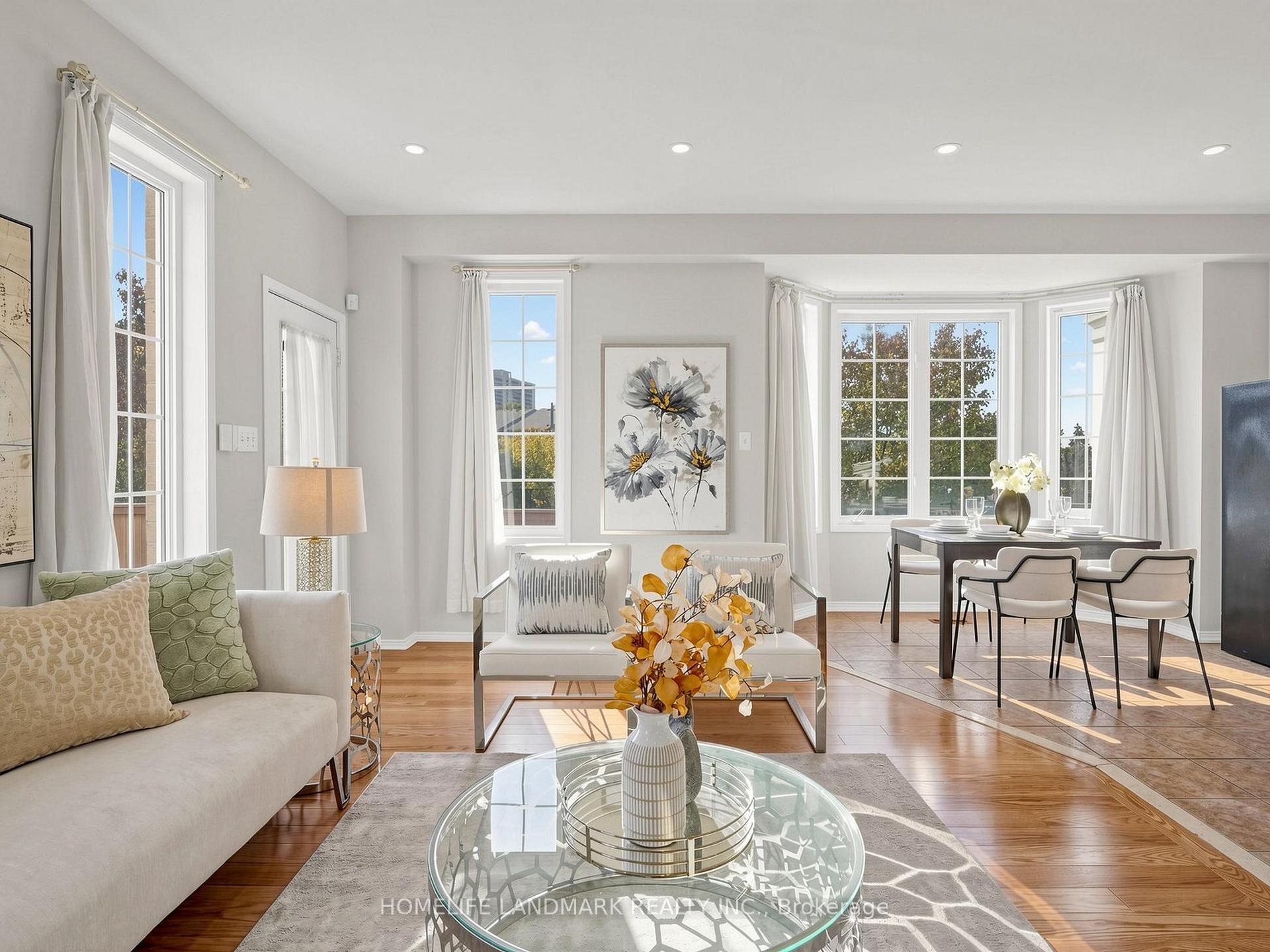 Photo 5 of 60 Delabo Drive, North York, York University Heights — HOMEH
