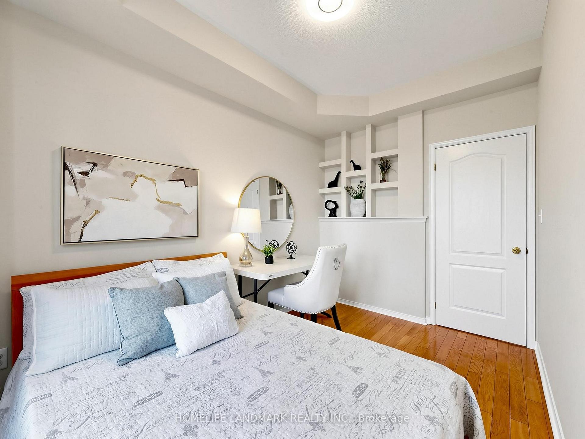 Photo 13 of 60 Delabo Drive, North York, York University Heights — HOMEH