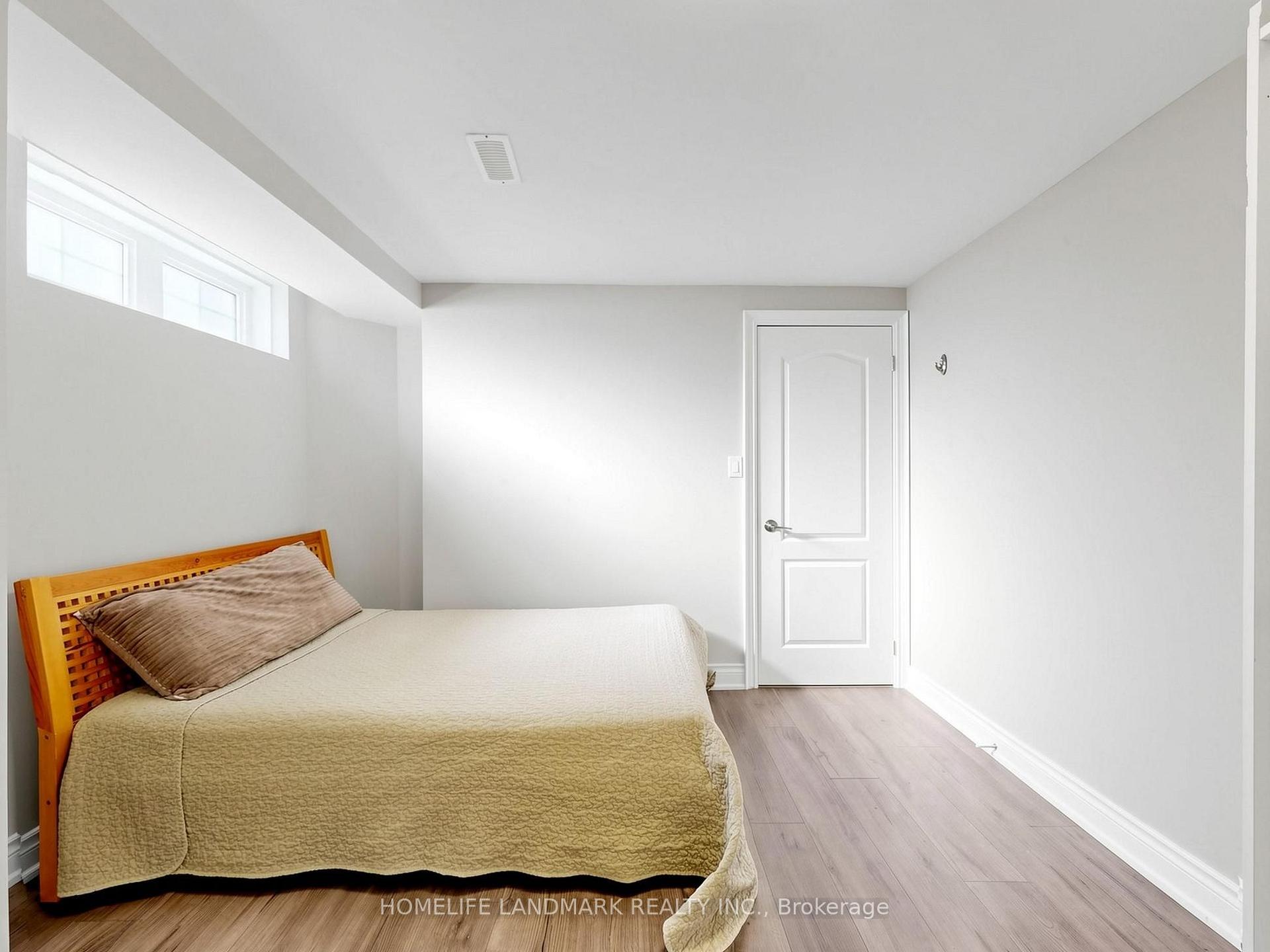 Photo 36 of 60 Delabo Drive, North York, York University Heights — HOMEH
