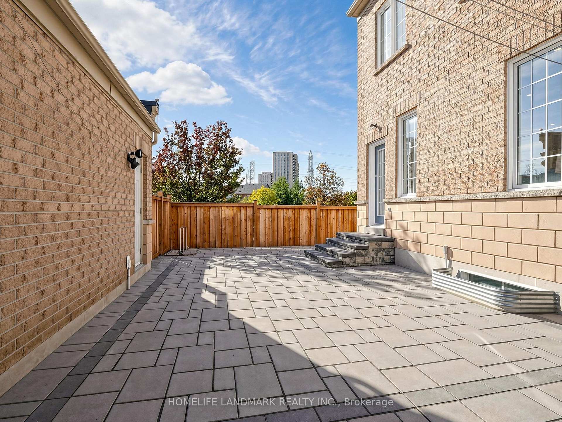 Photo 47 of 60 Delabo Drive, North York, York University Heights — HOMEH
