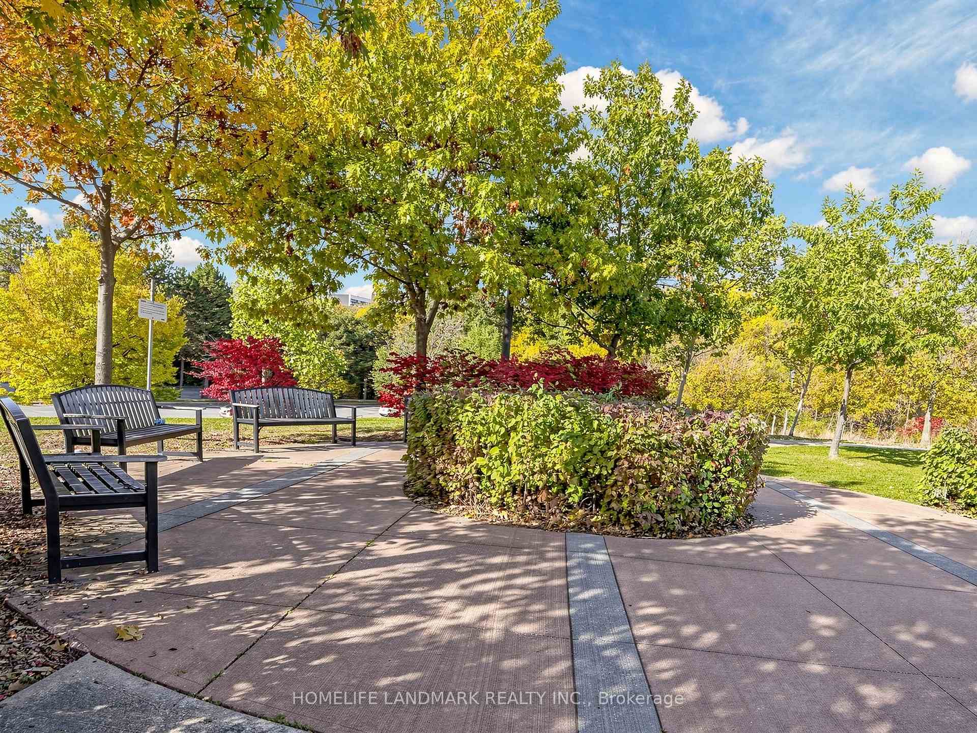 Photo 48 of 60 Delabo Drive, North York, York University Heights — HOMEH