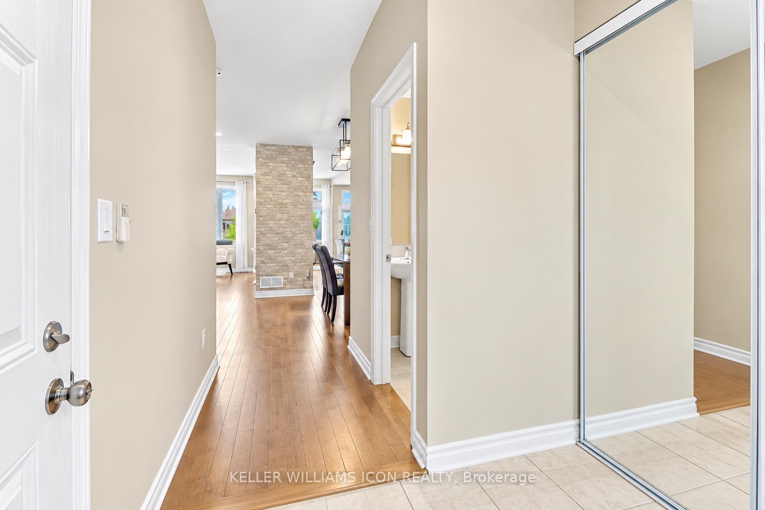 Photo 3 of 117 Ramsgrange Street, Ottawa, Barrhaven - Half Moon Bay — HOMEH