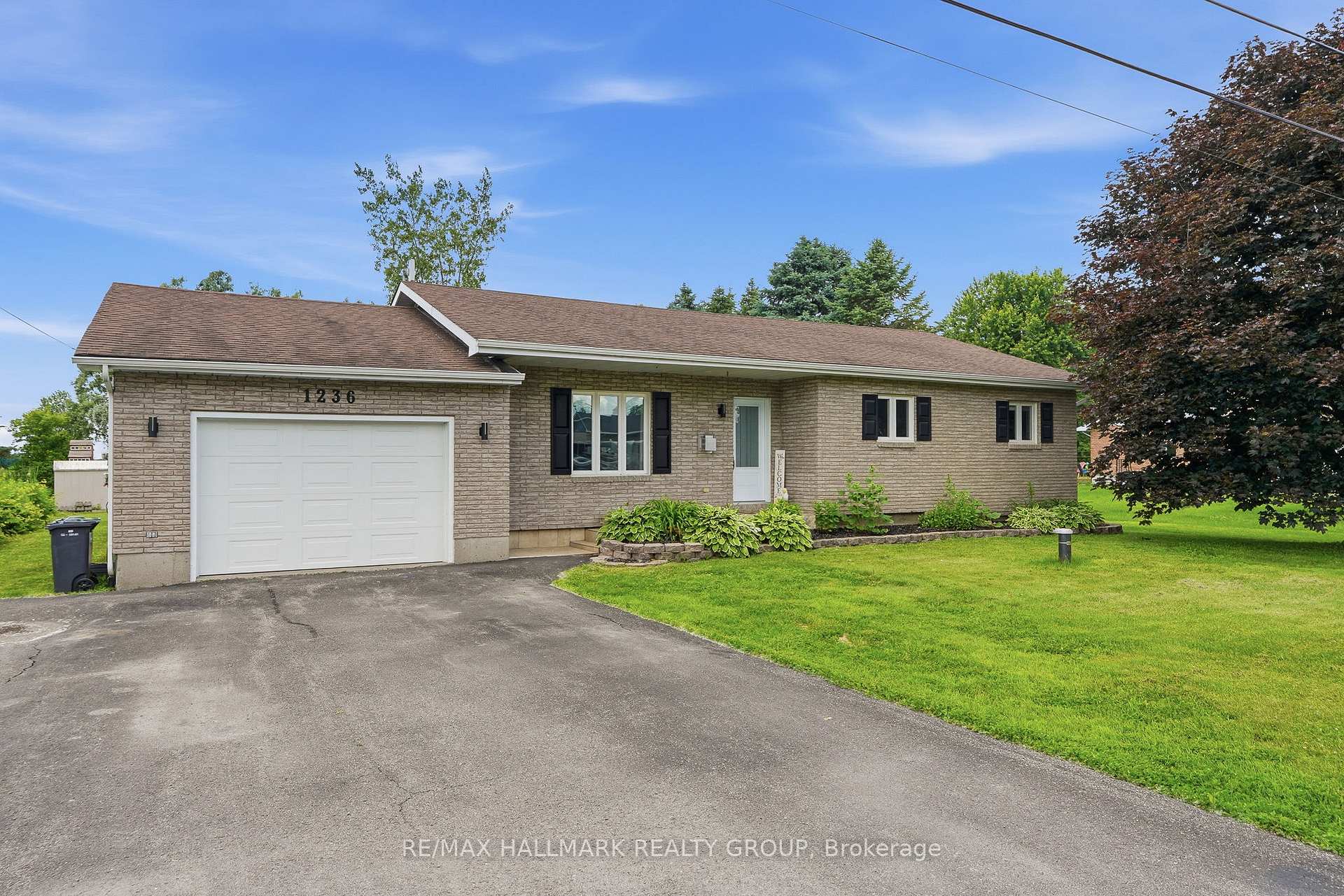 Photo 4 of 1236 St Albert Road, Russell, Embrun — HOMEH