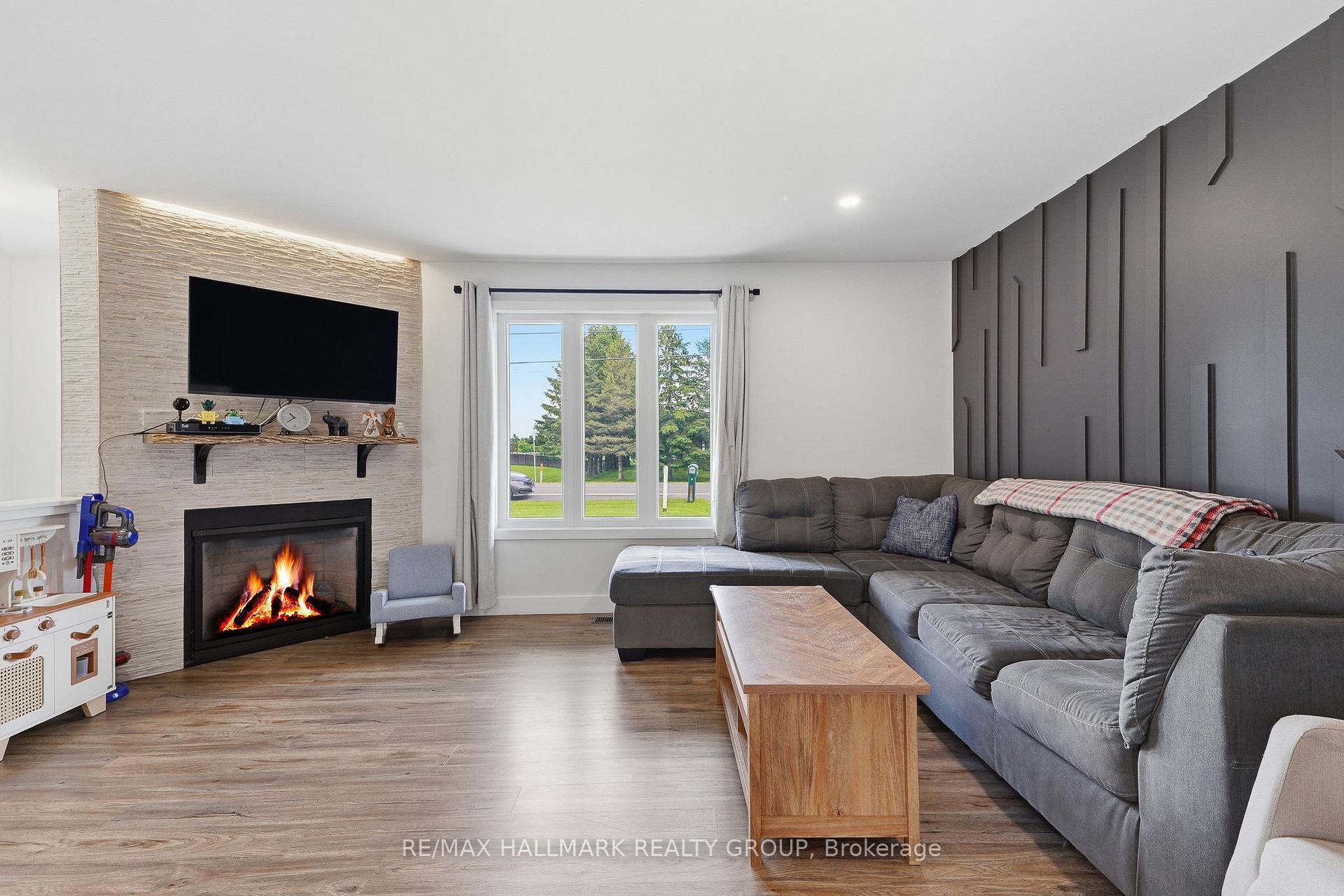 Photo 7 of 1236 St Albert Road, Russell, Embrun — HOMEH