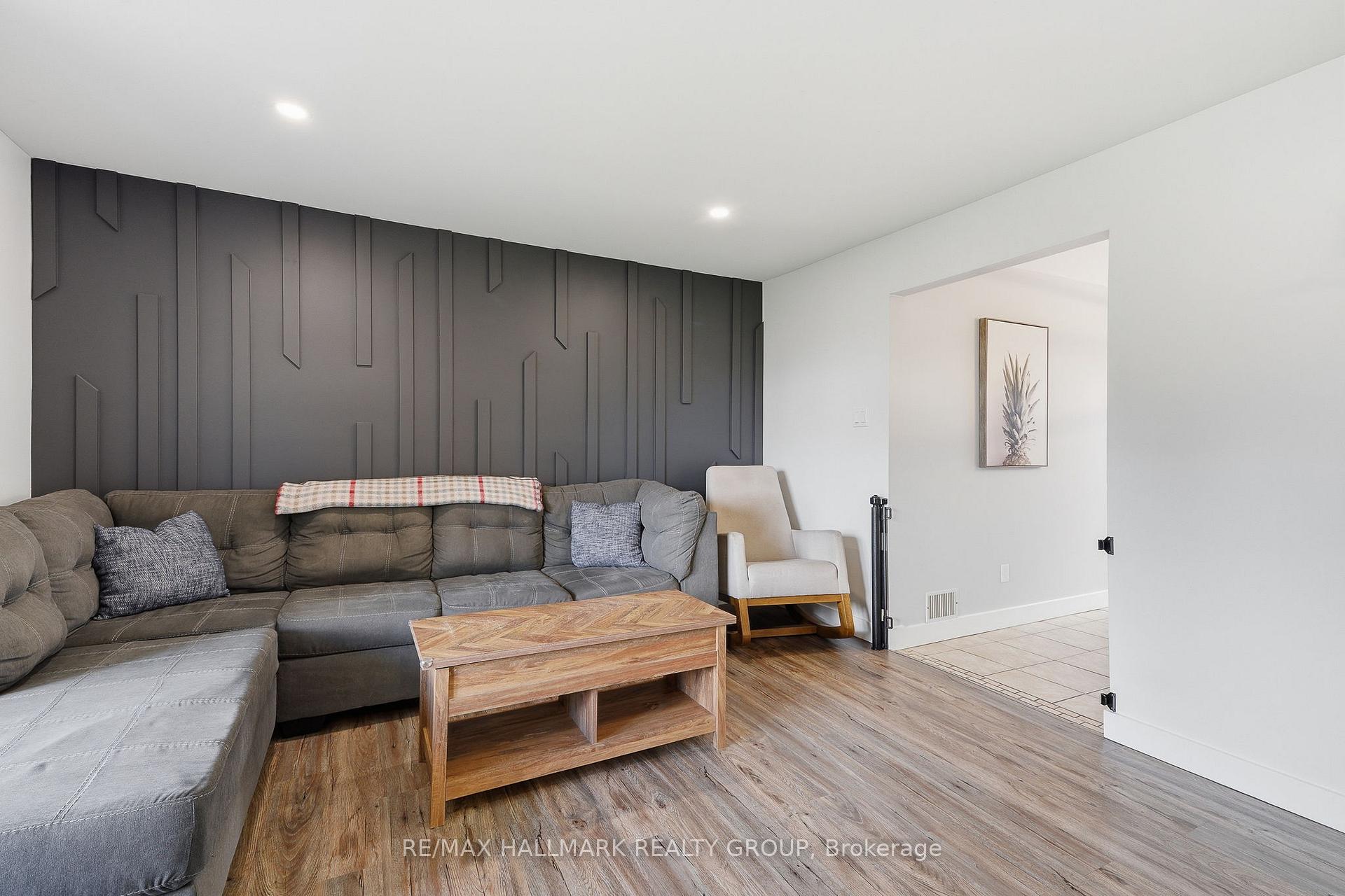 Photo 8 of 1236 St Albert Road, Russell, Embrun — HOMEH