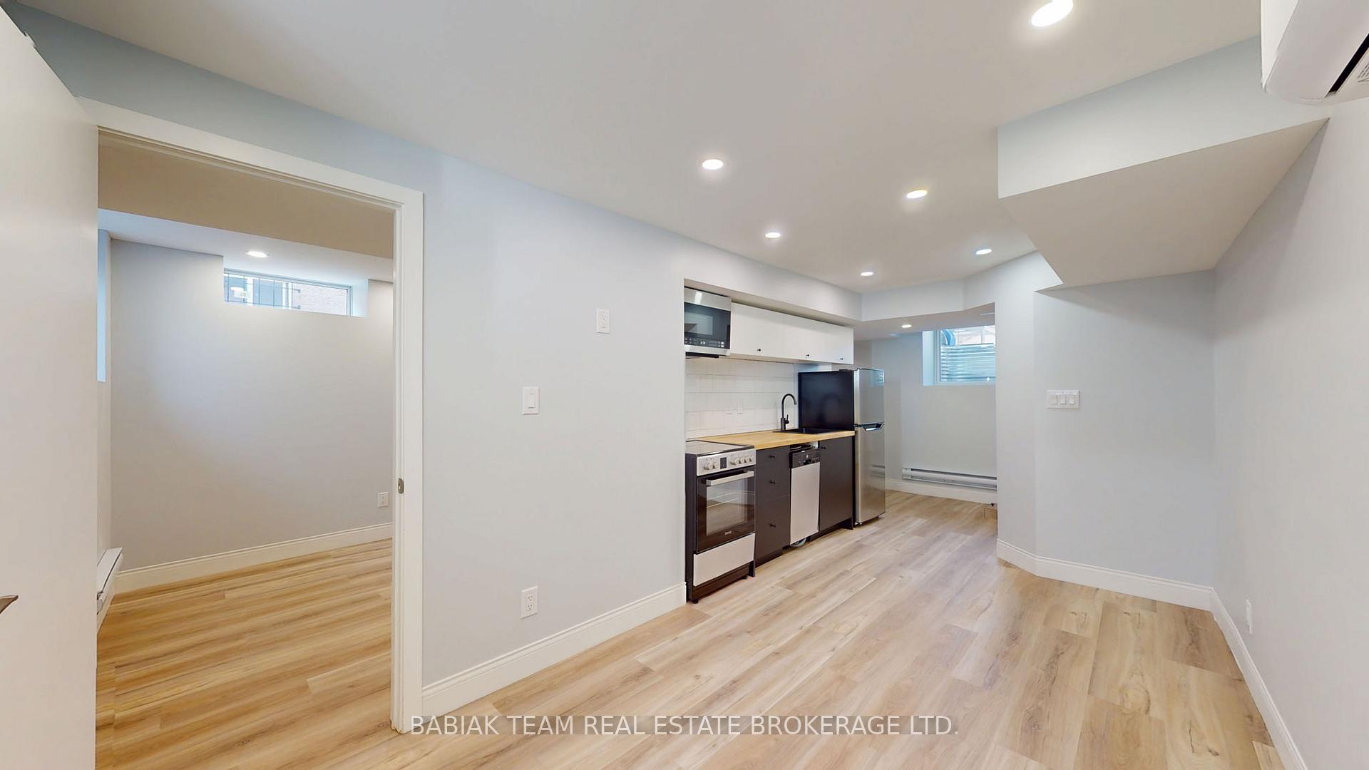 Photo 16 of Unit Lower, 545 Northcliffe Boulevard, Toronto, Oakwood Village — HOMEH
