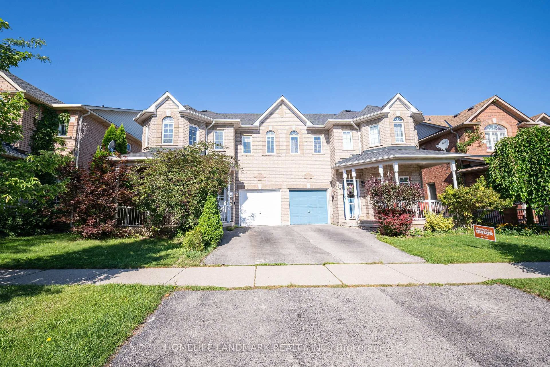 Photo 4 of 33 Titan Drive, Hamilton, Stoney Creek — HOMEH