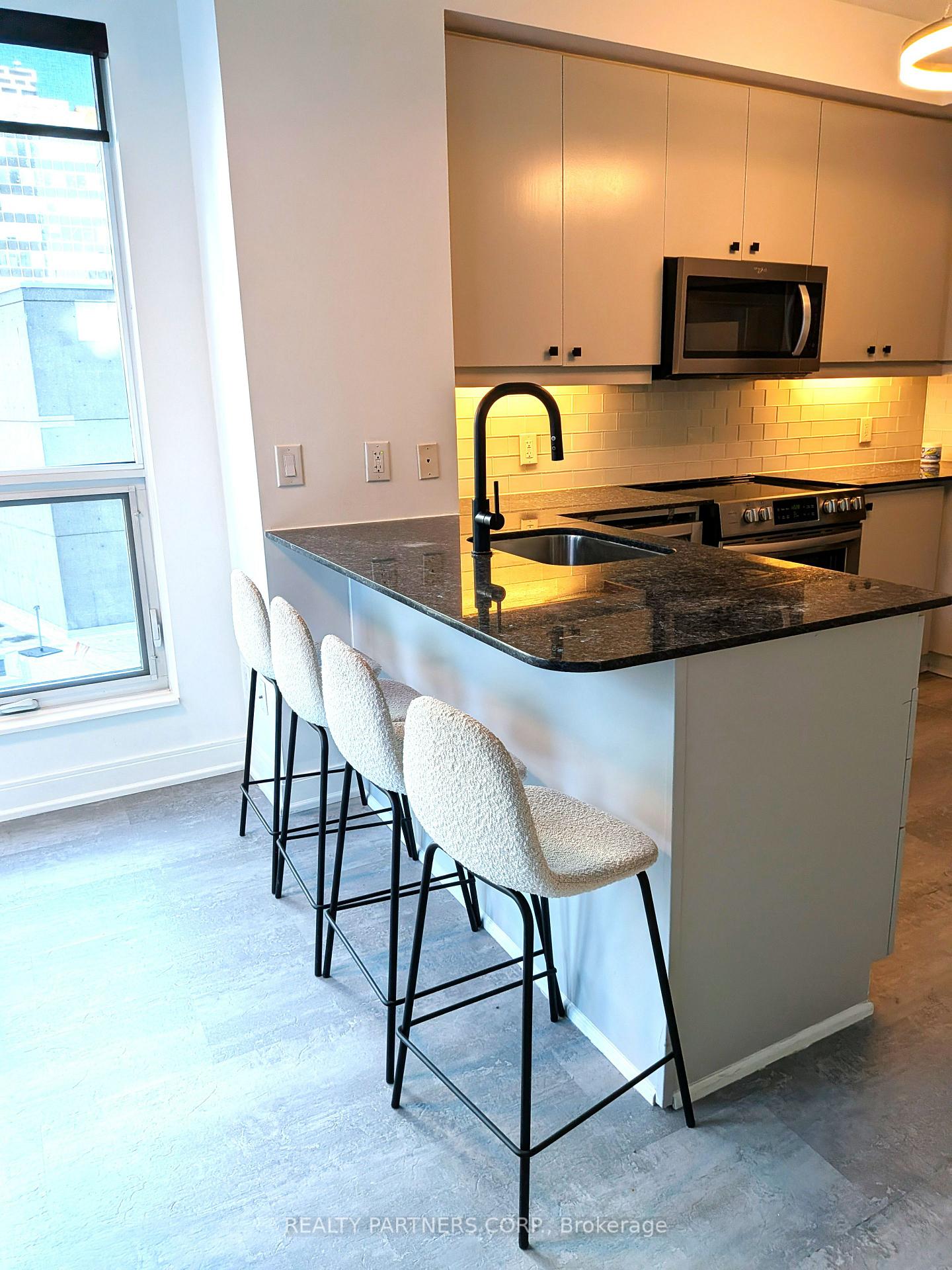 Photo 10 of Unit 409, 1 Scott Street, Toronto, Waterfront Communities — HOMEH