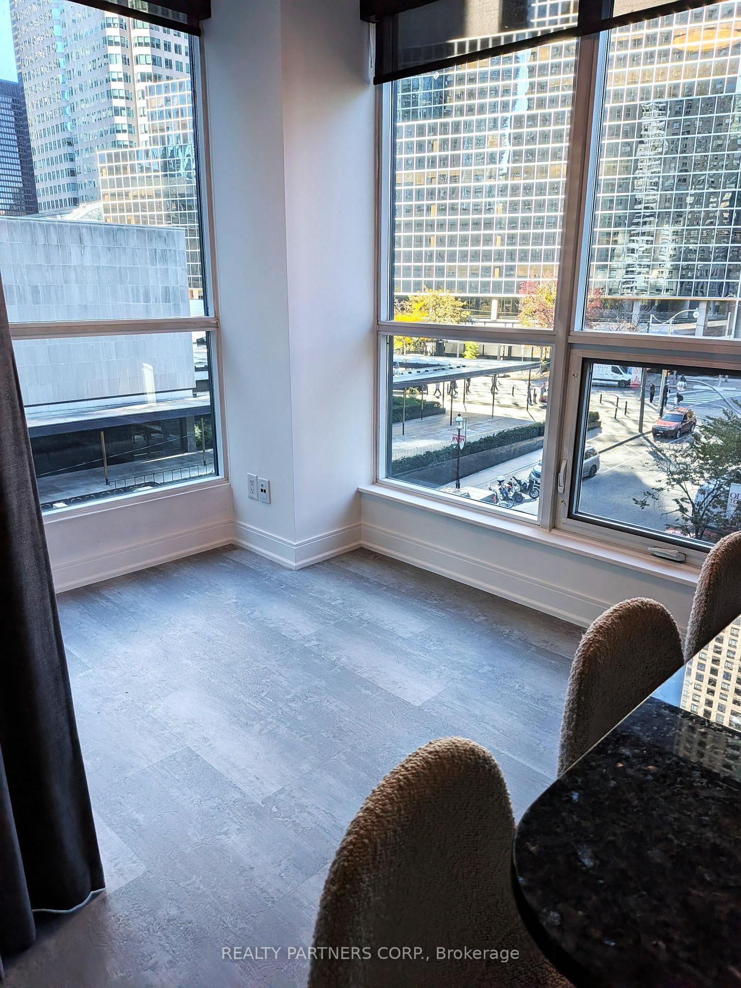 Photo 14 of Unit 409, 1 Scott Street, Toronto, Waterfront Communities — HOMEH