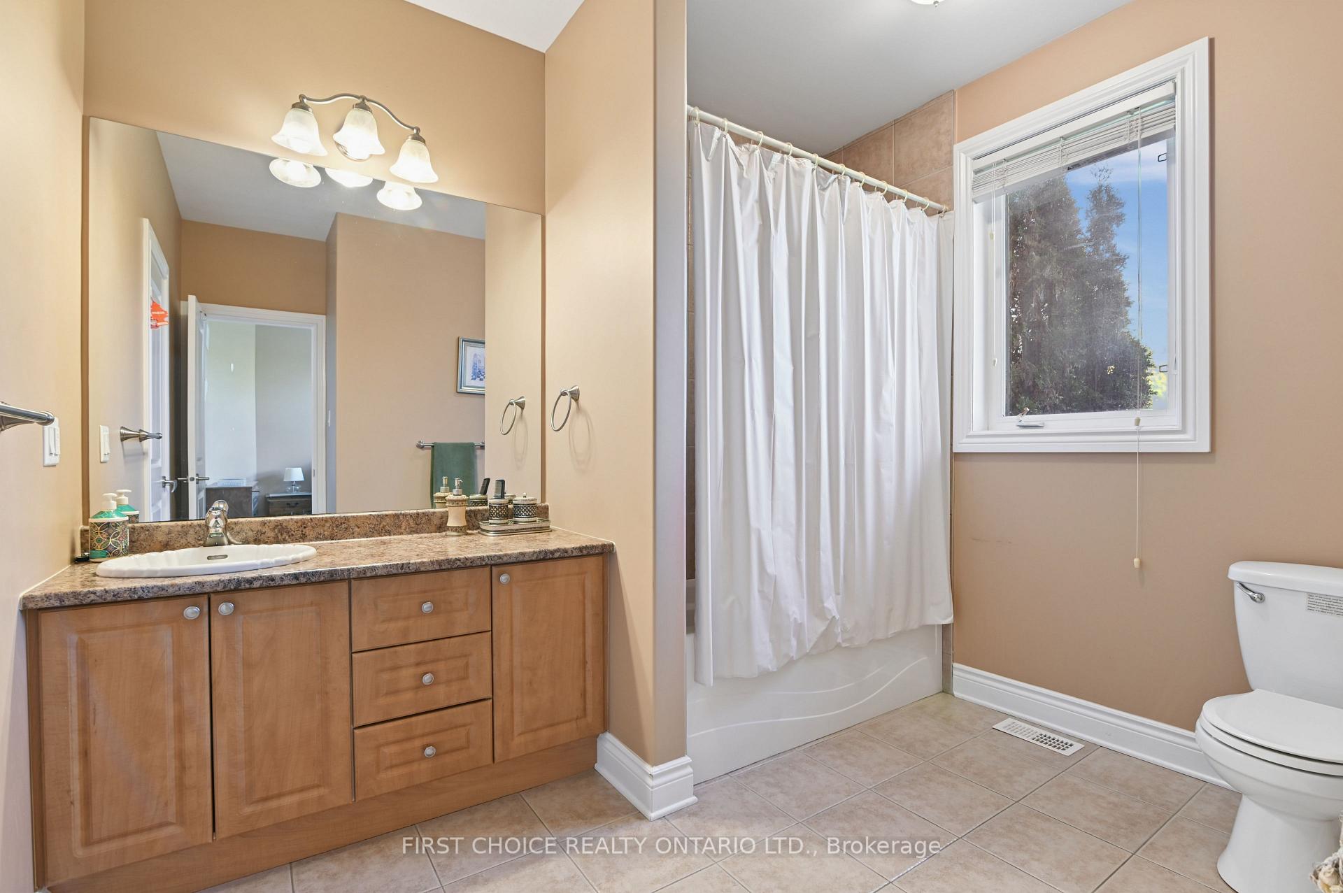 Photo 18 of 6391 Blossom Trail Drive, Ottawa, Greely — HOMEH