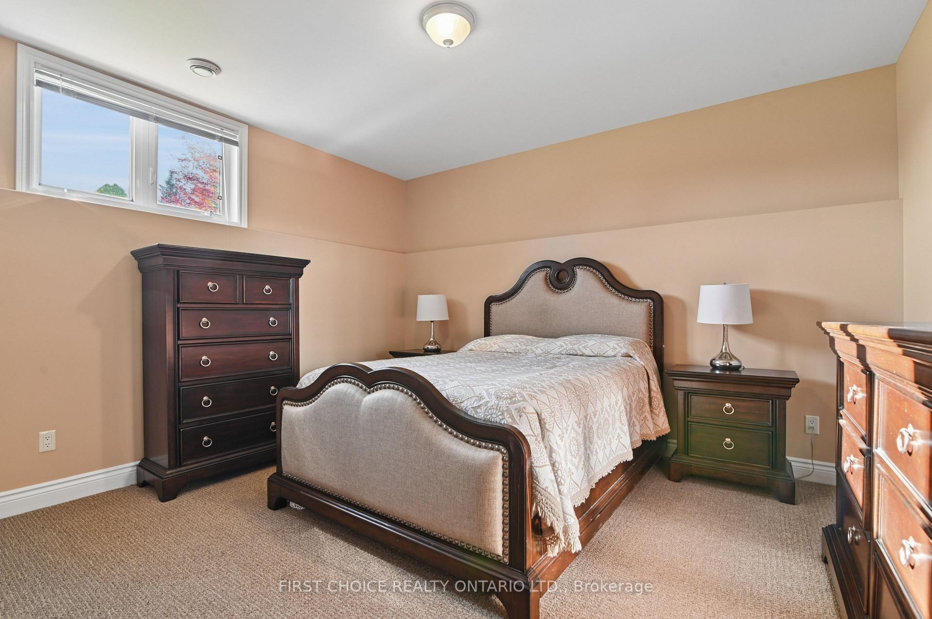 Photo 29 of 6391 Blossom Trail Drive, Ottawa, Greely — HOMEH