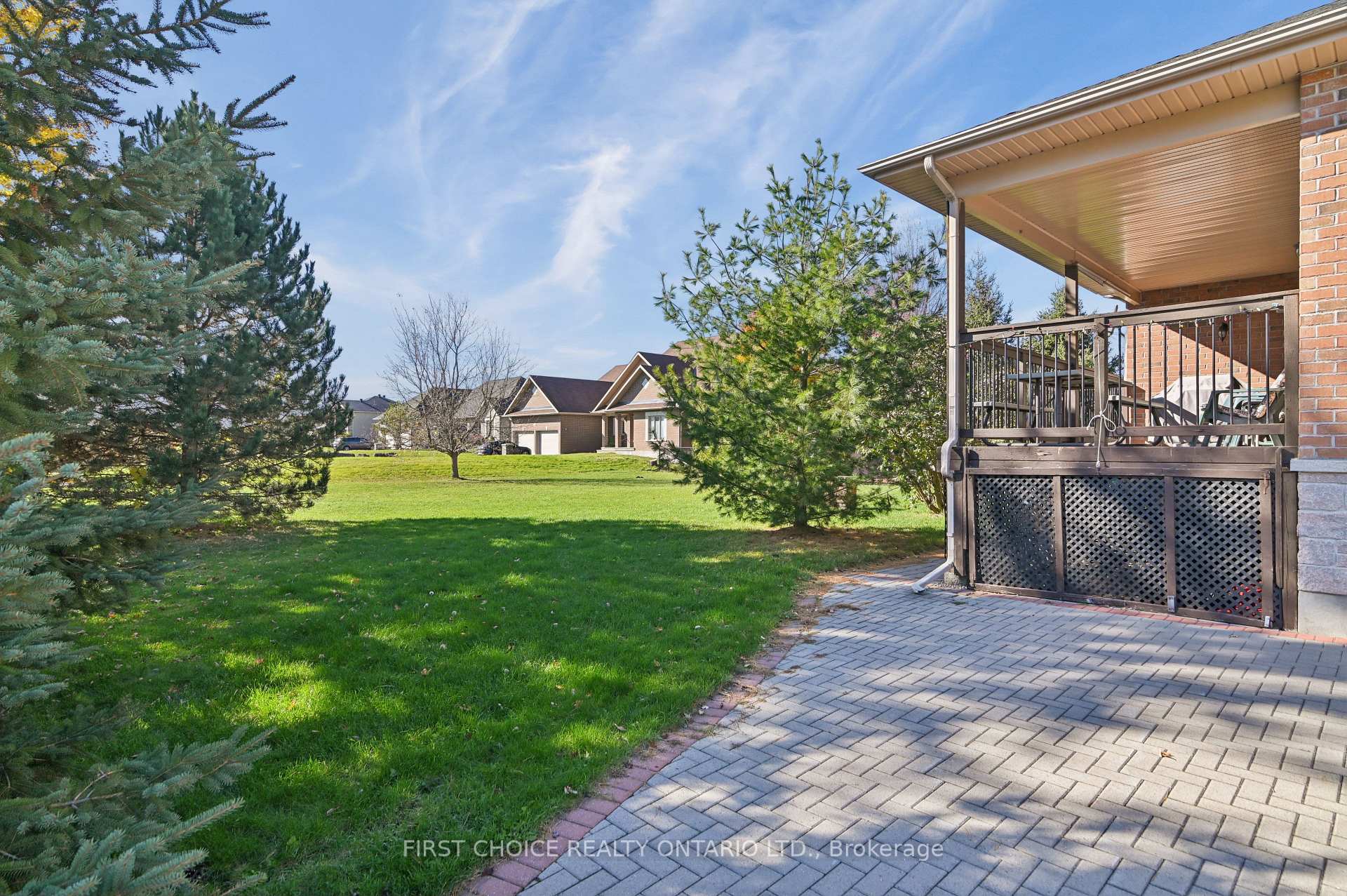 Photo 35 of 6391 Blossom Trail Drive, Ottawa, Greely — HOMEH