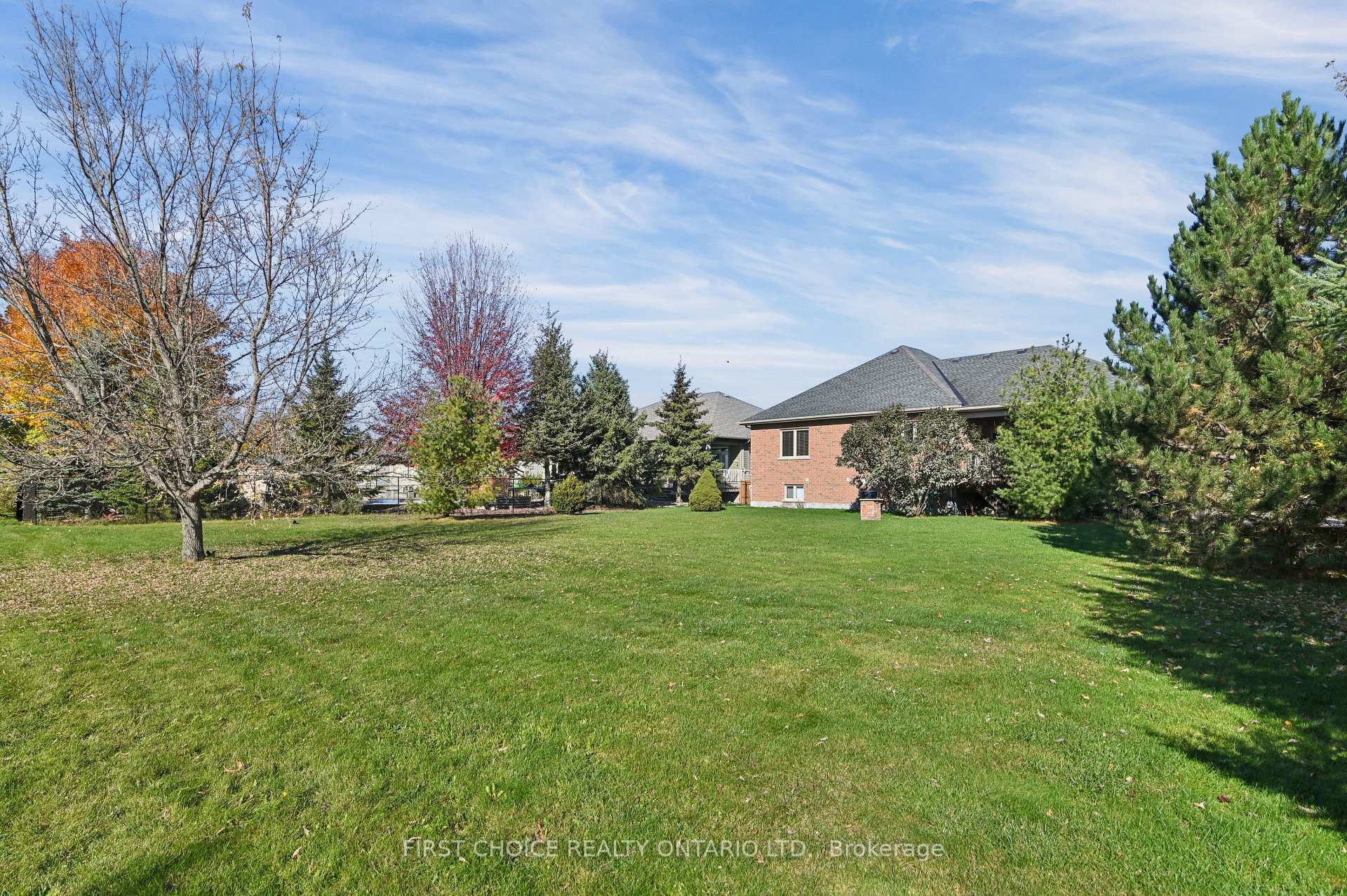 Photo 36 of 6391 Blossom Trail Drive, Ottawa, Greely — HOMEH