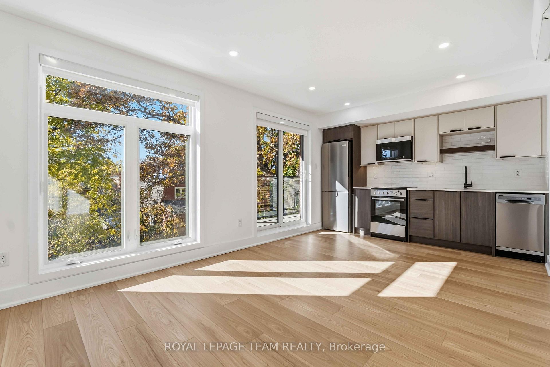 Photo 8 of Unit 8, 100 Hamilton Avenue N, Ottawa, Ottawa West — HOMEH