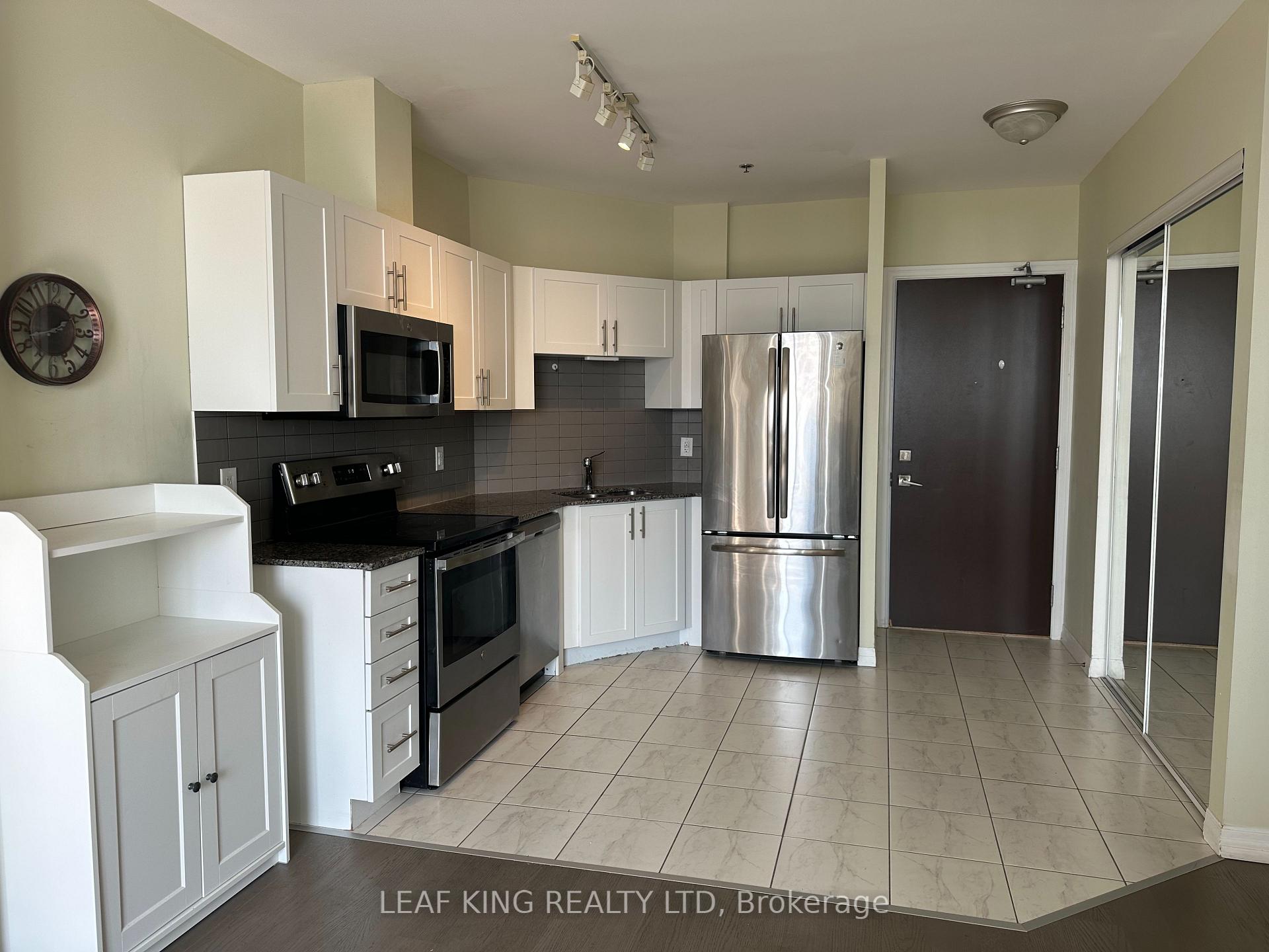 Photo 8 of Unit 704, 5001 Corporate Drive, Burlington, Uptown — HOMEH