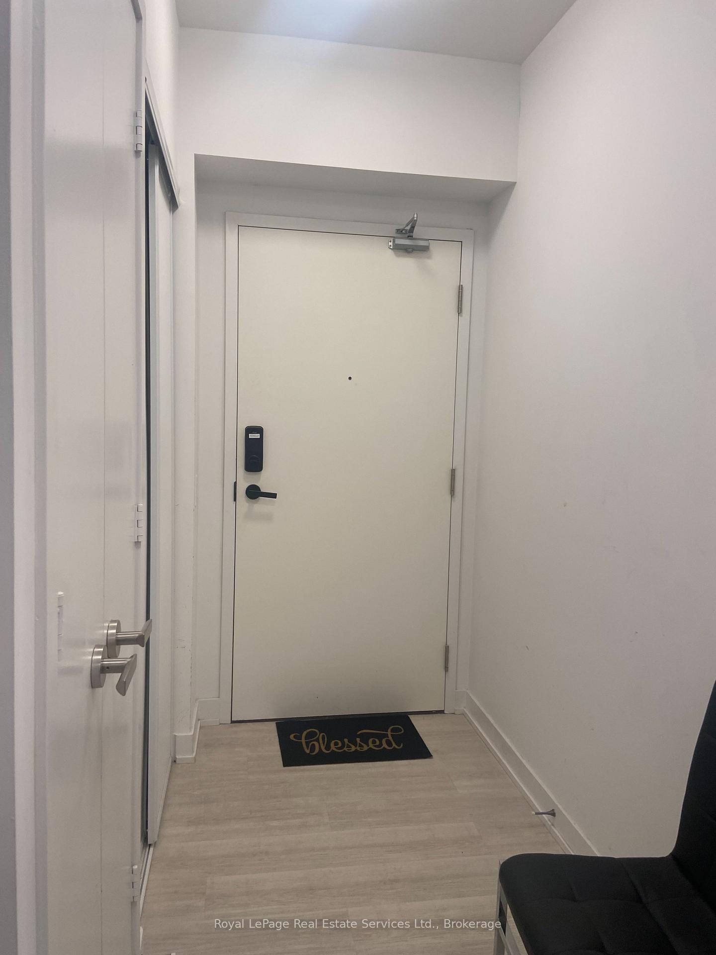 Photo 5 of Unit 4601, 3883 Quartz Road, Mississauga, City Centre — HOMEH