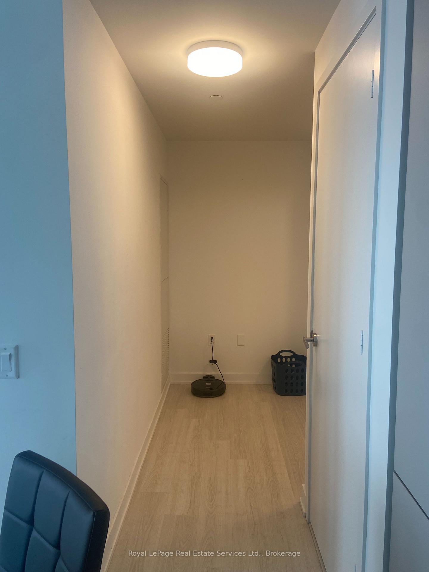 Photo 7 of Unit 4601, 3883 Quartz Road, Mississauga, City Centre — HOMEH