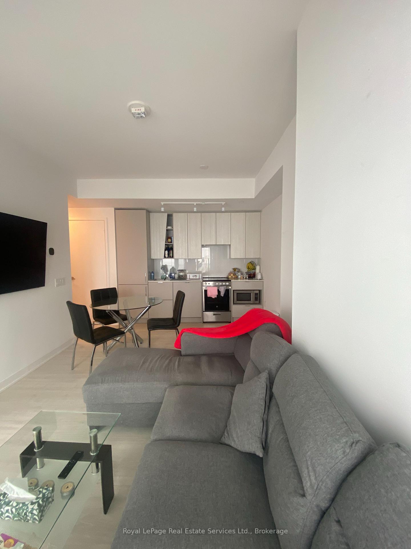 Photo 9 of Unit 4601, 3883 Quartz Road, Mississauga, City Centre — HOMEH